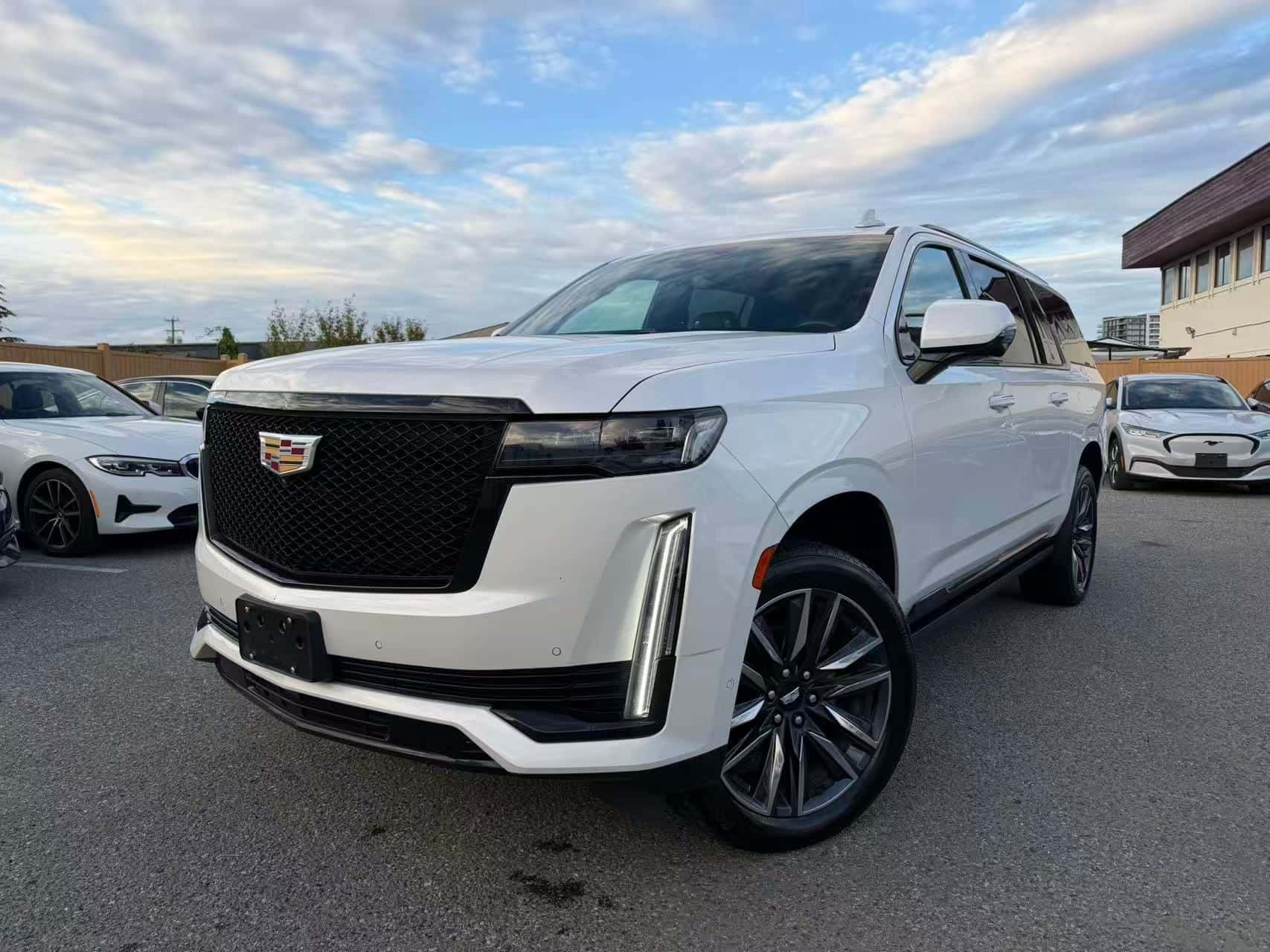 2022 Cadillac Escalade ESV