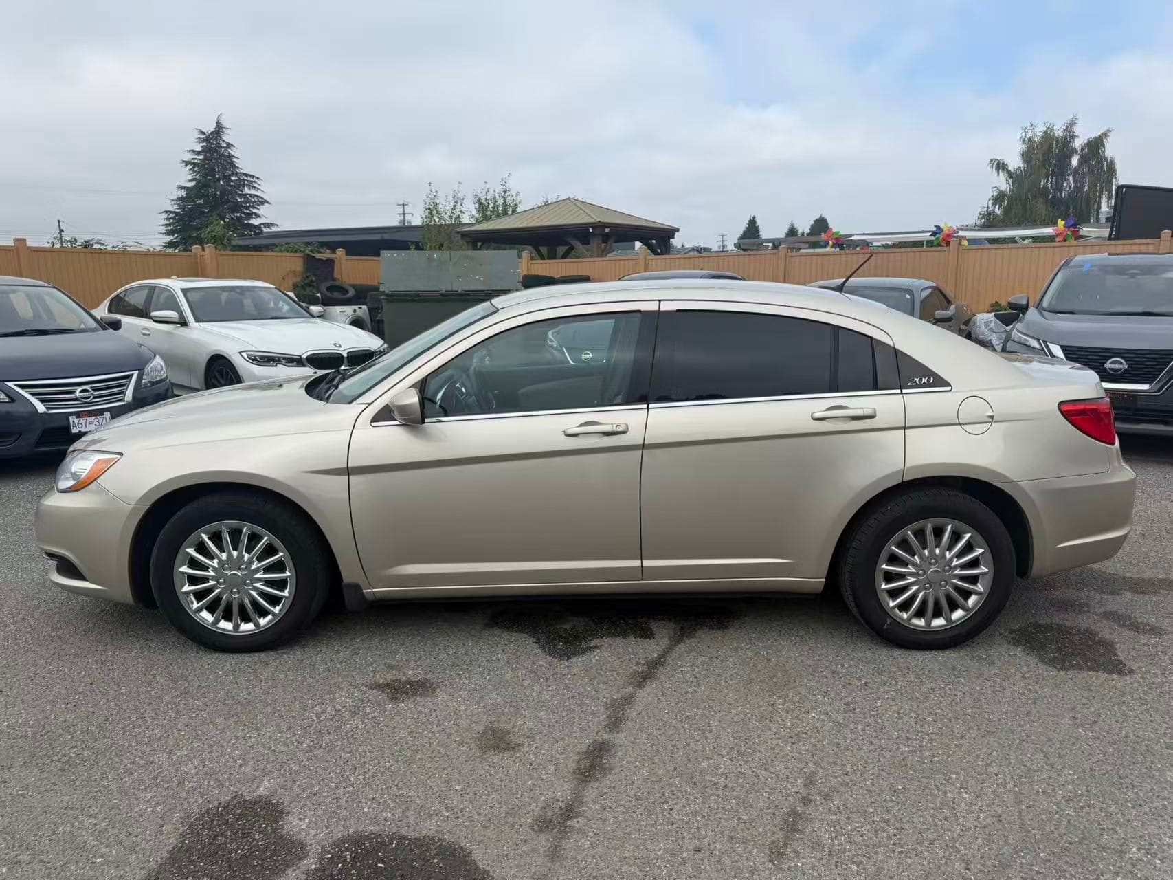 2013 Chrysler 200 4dr Sdn LX No Accidents, BC Local thumbnail 3