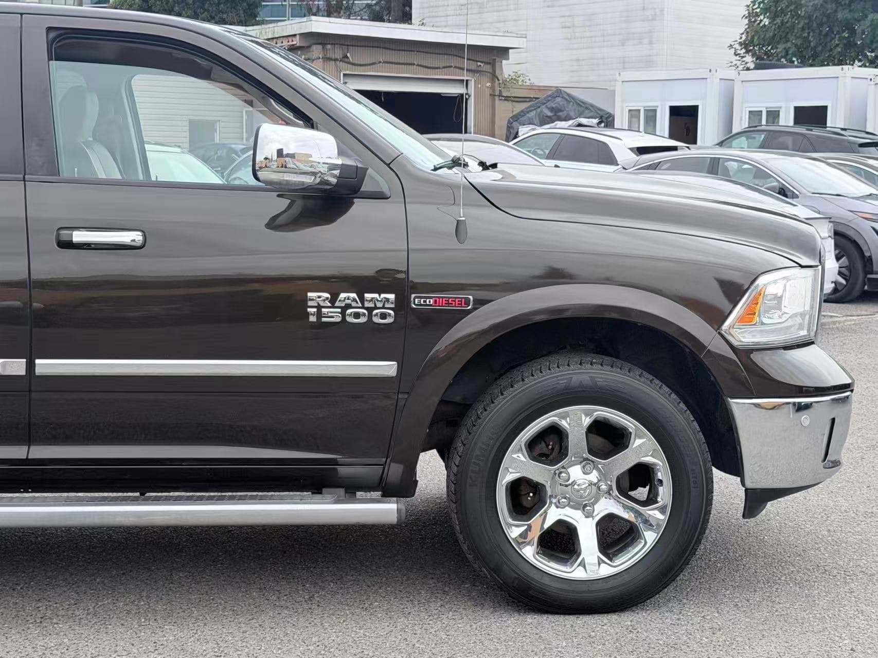 2014 Ram 1500 4WD Crew Cab 140.5" Laramie/ CLEAN TITLE/ VENTILATED SEATS thumbnail 26