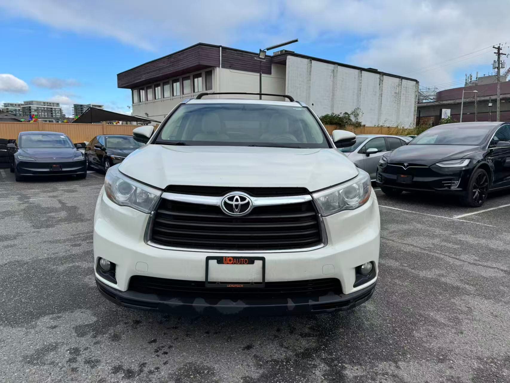 2014 Toyota Highlander AWD 4dr Limited thumbnail 9