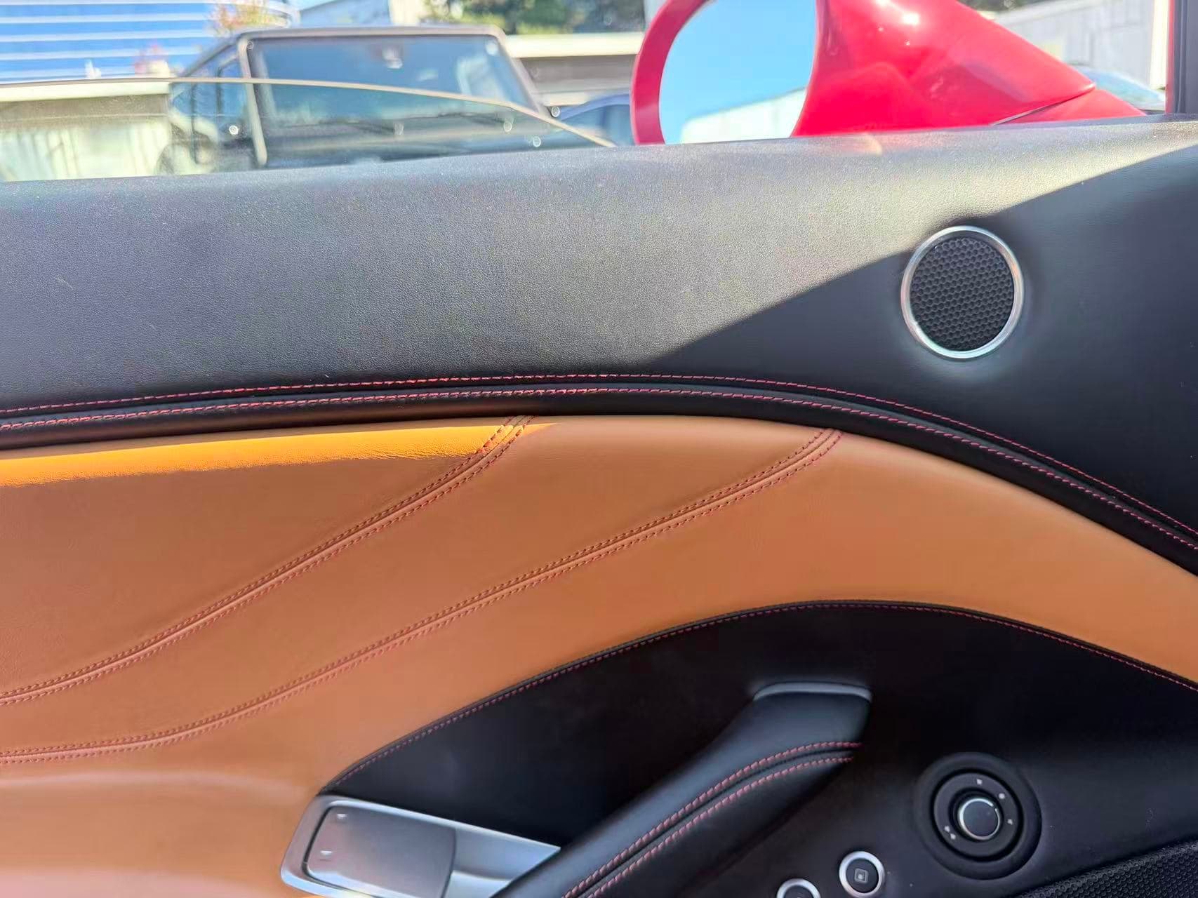 2015 Ferrari California T 2dr Conv/ NO ACCIDENT thumbnail 17