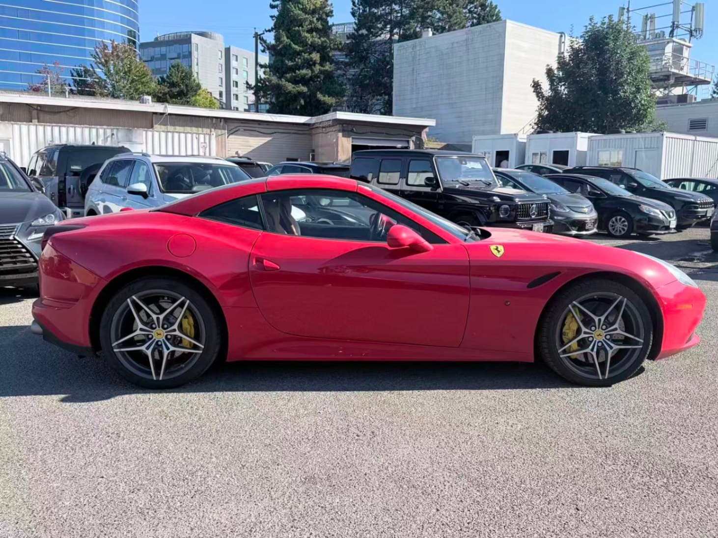 2015 Ferrari California T 2dr Conv/ NO ACCIDENT thumbnail 4