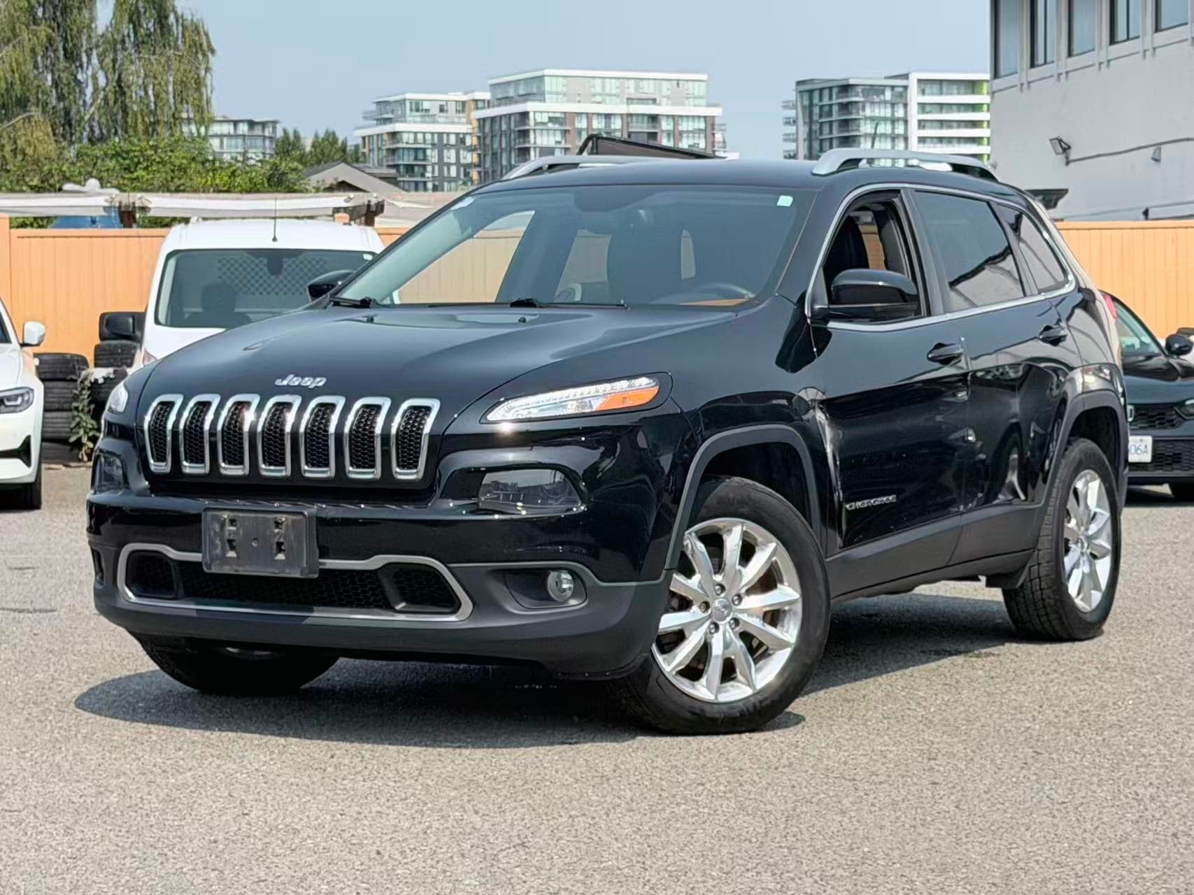 2015 Jeep Cherokee 4WD Limited/ NO ACCIDENT/ BC LOCAL thumbnail 20