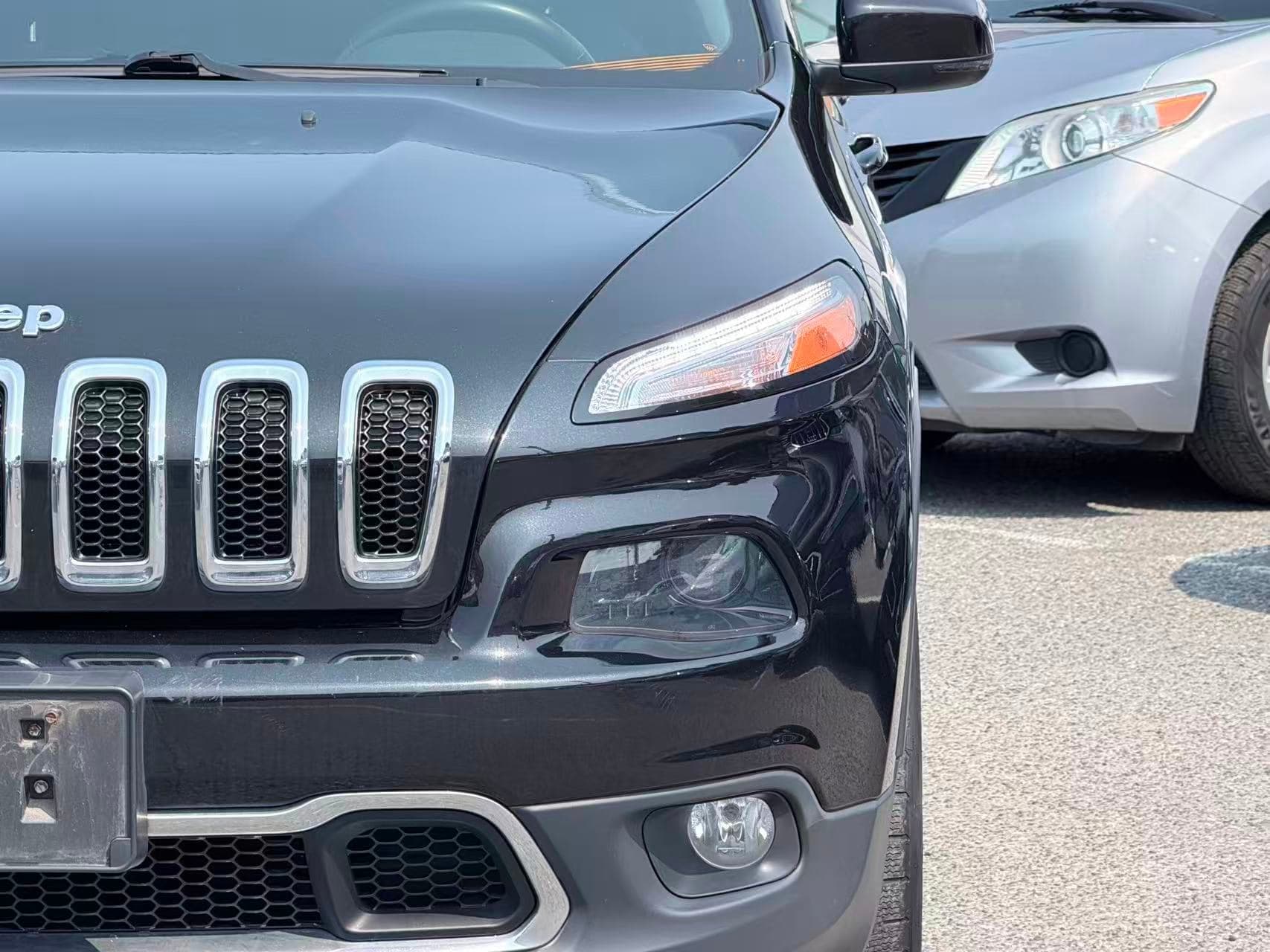 2015 Jeep Cherokee 4WD Limited/ NO ACCIDENT/ BC LOCAL thumbnail 23