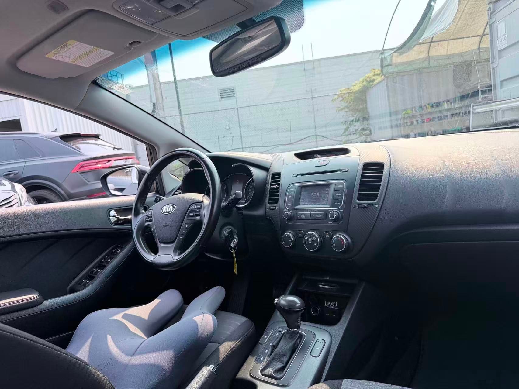 2015 Kia Forte 5-Door Auto LX+ thumbnail 34