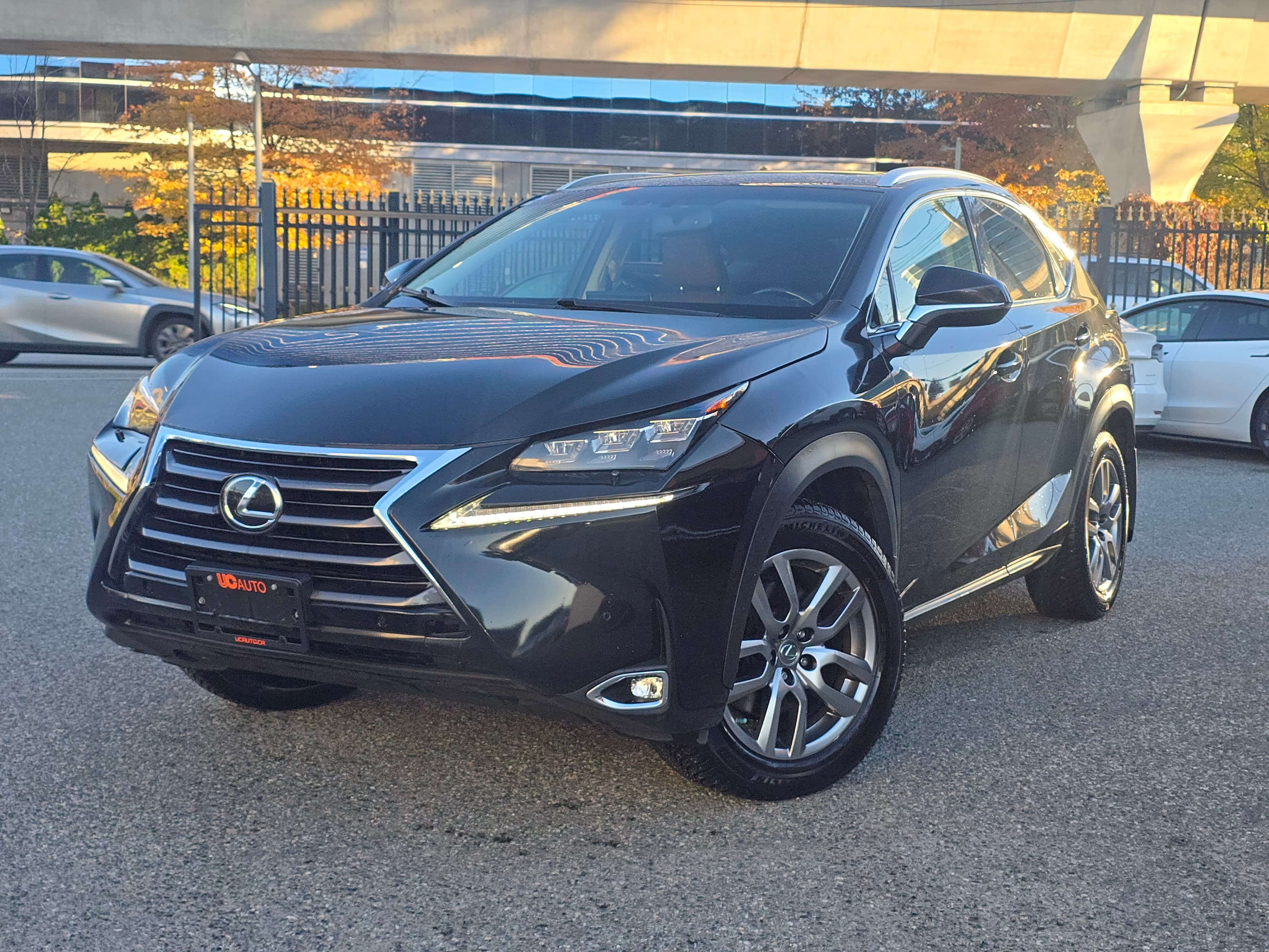 2016 Lexus NX 200t AWD/ LUXURY/ NAVIGATION SYSTEM/ VENTILAED SEATS thumbnail 2