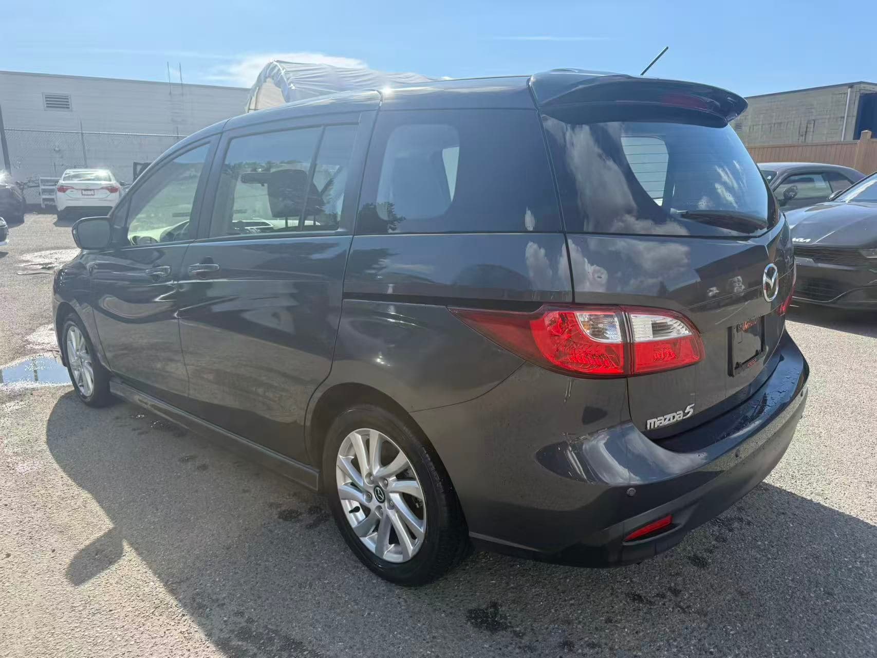 2016 Mazda Mazda5 Touring/ CLEAN TITLE/ BC LOCAL thumbnail 7