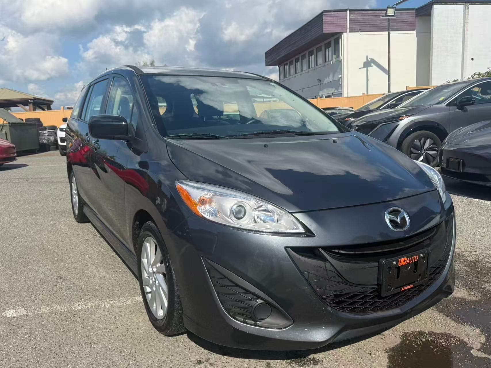 2016 Mazda Mazda5 Touring/ CLEAN TITLE/ BC LOCAL thumbnail 3