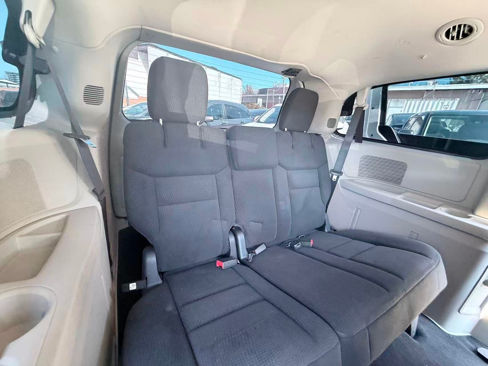 2017 Dodge Grand Caravan Canada Value Package/ NO ACCIDENT/ LOW MILEAGE thumbnail 19