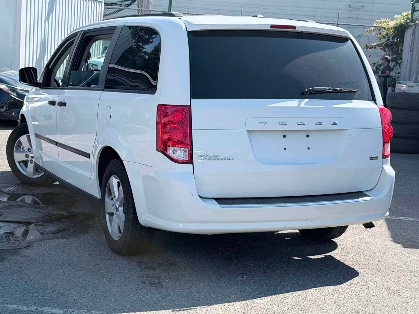 2017 Dodge Grand Caravan Canada Value Package/ NO ACCIDENT/ LOW MILEAGE thumbnail 7
