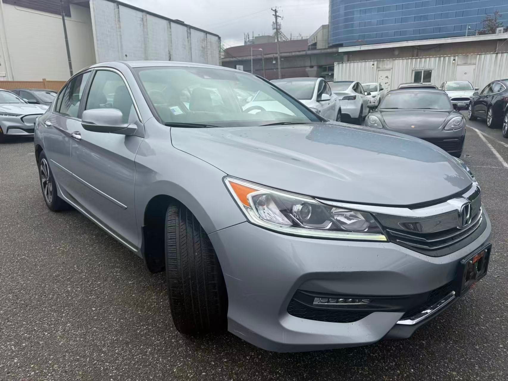 2017 Honda Accord 4dr I4 CVT SE CLEAN TITLE/LOCAL CAR thumbnail 4