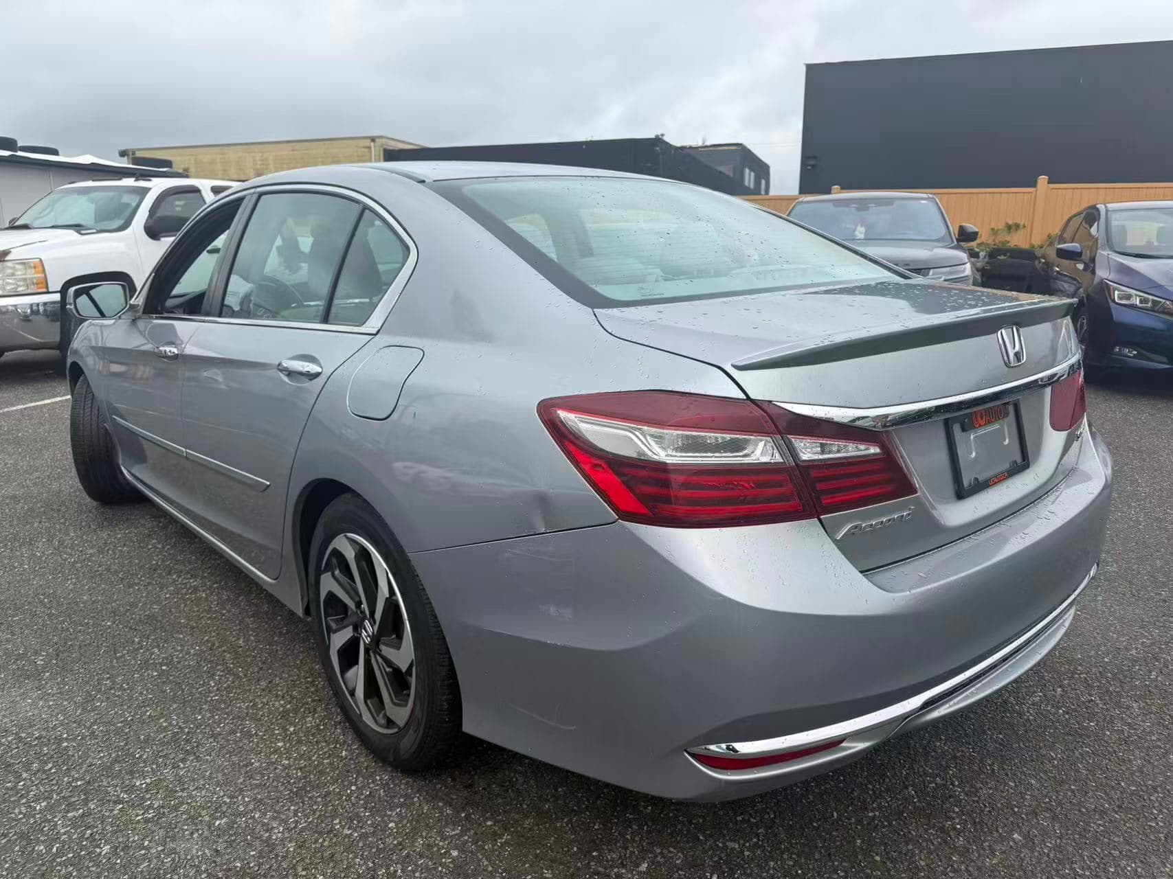 2017 Honda Accord 4dr I4 CVT SE CLEAN TITLE/LOCAL CAR thumbnail 8