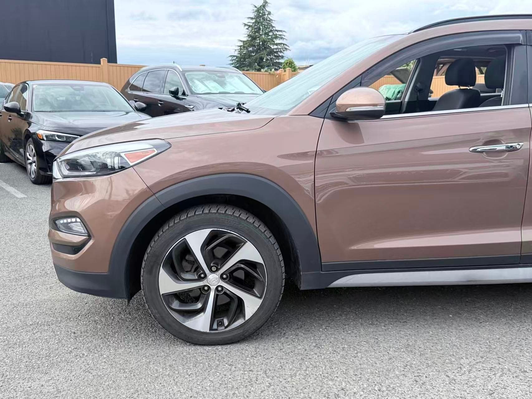 2017 Hyundai Tucson AWD 4dr 1.6L Limited/ NO ACCIDENT/ NAVIGATION SYSTEM thumbnail 31