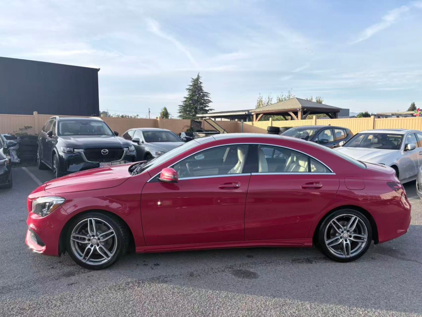 2017 Mercedes-Benz CLA-Class 4dr Sdn CLA 250 4MATIC CLAEN TITLE/BC LOCAL thumbnail 3