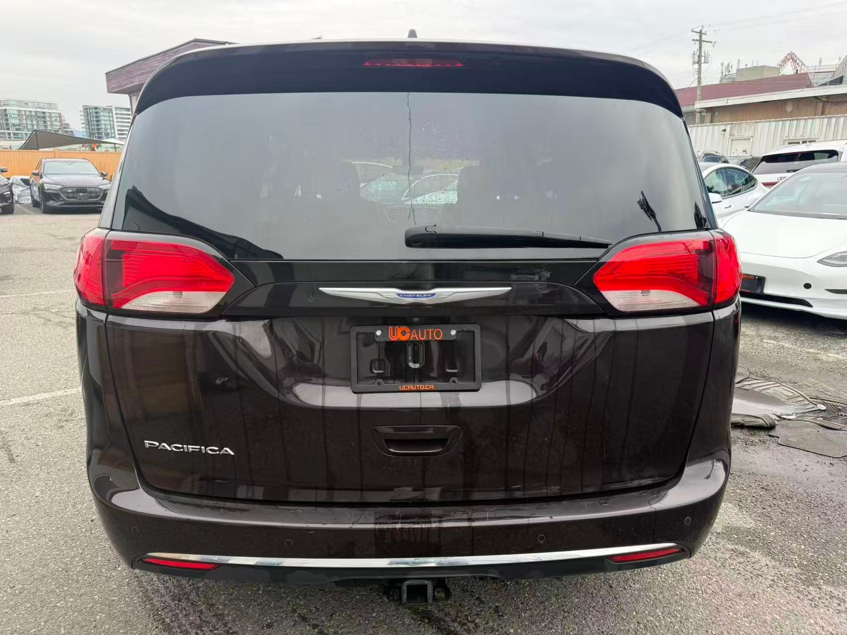 2018 Chrysler Pacifica Touring-L Plus 2WD No Accident, BC Local thumbnail 7
