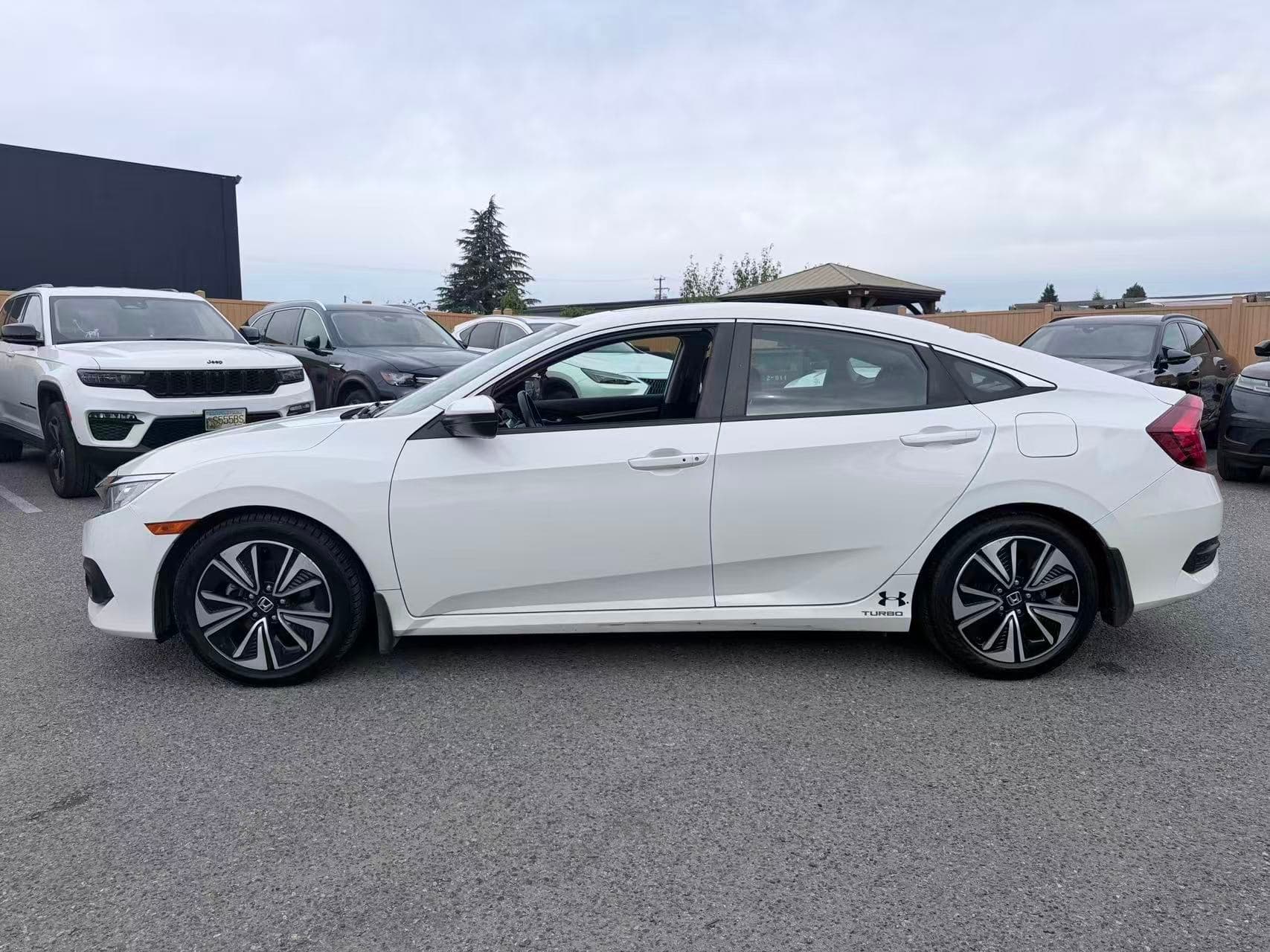2018 Honda Civic EX-T CVT/ CLEAN TITLE/ POWER SUNROOF thumbnail 8