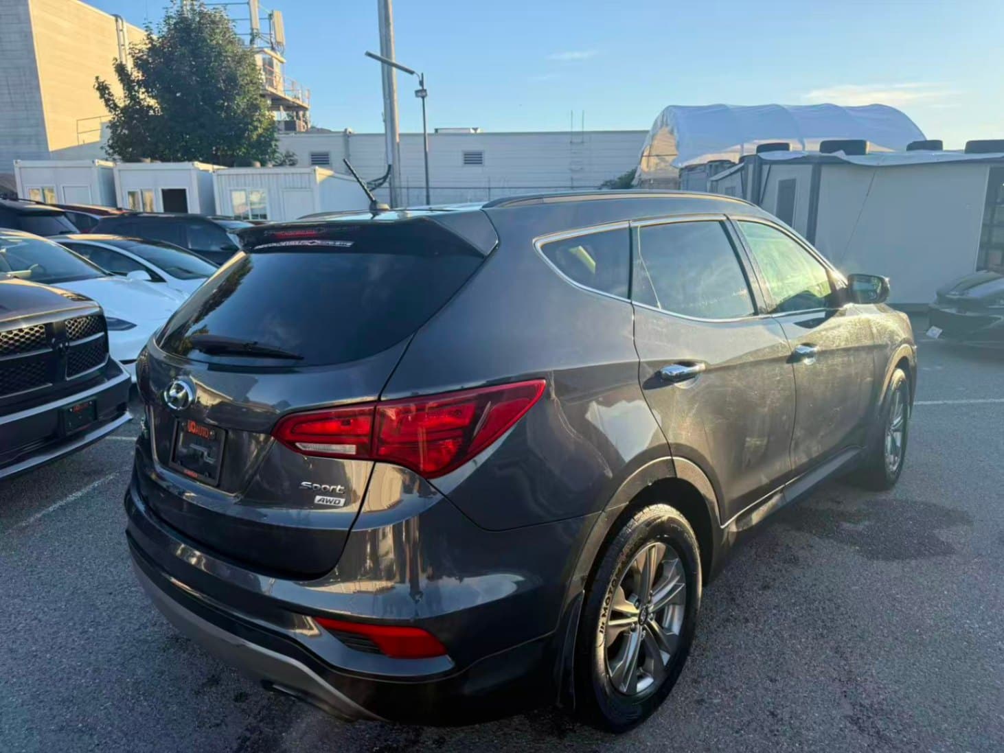 2018 Hyundai Santa Fe Sport 2.4L AWD Clean title thumbnail 6