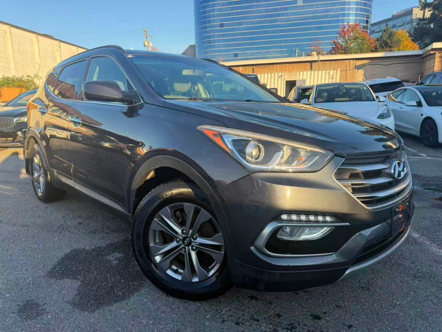 2018 Hyundai Santa Fe Sport 2.4L AWD Clean title thumbnail 4