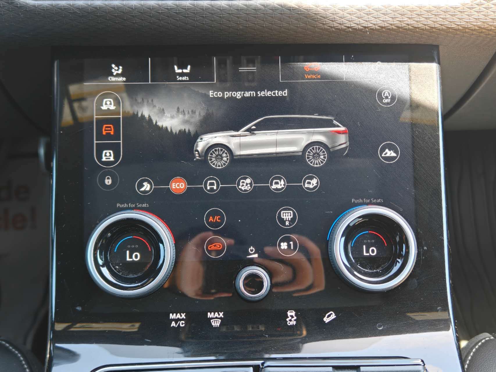 2018 Land Rover Range Rover Velar P380 SE/ NO ACCIDENT/ BC LOCAL thumbnail 12