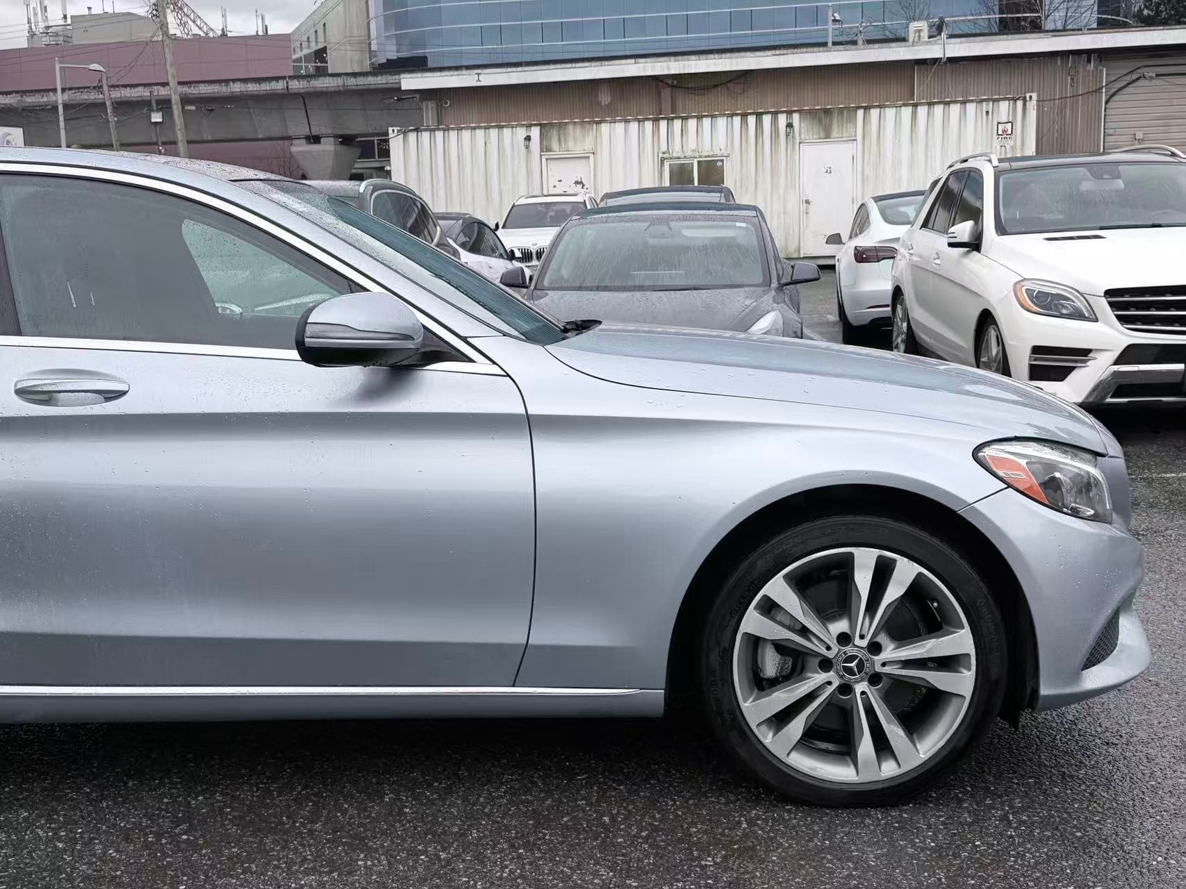2018 Mercedes-Benz C-Class C 300 4MATIC/ WOOD TRIM PKG/ CLEAN TITLE/ BC LOCAL thumbnail 28