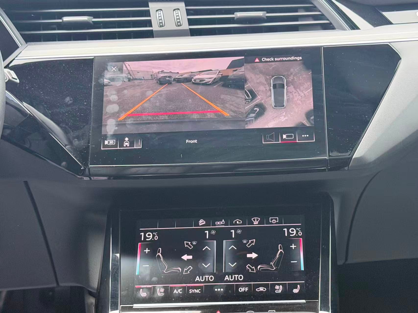2019 Audi e-tron Technik quattro/ CLEAN TITLE/ BC LOCAL thumbnail 15