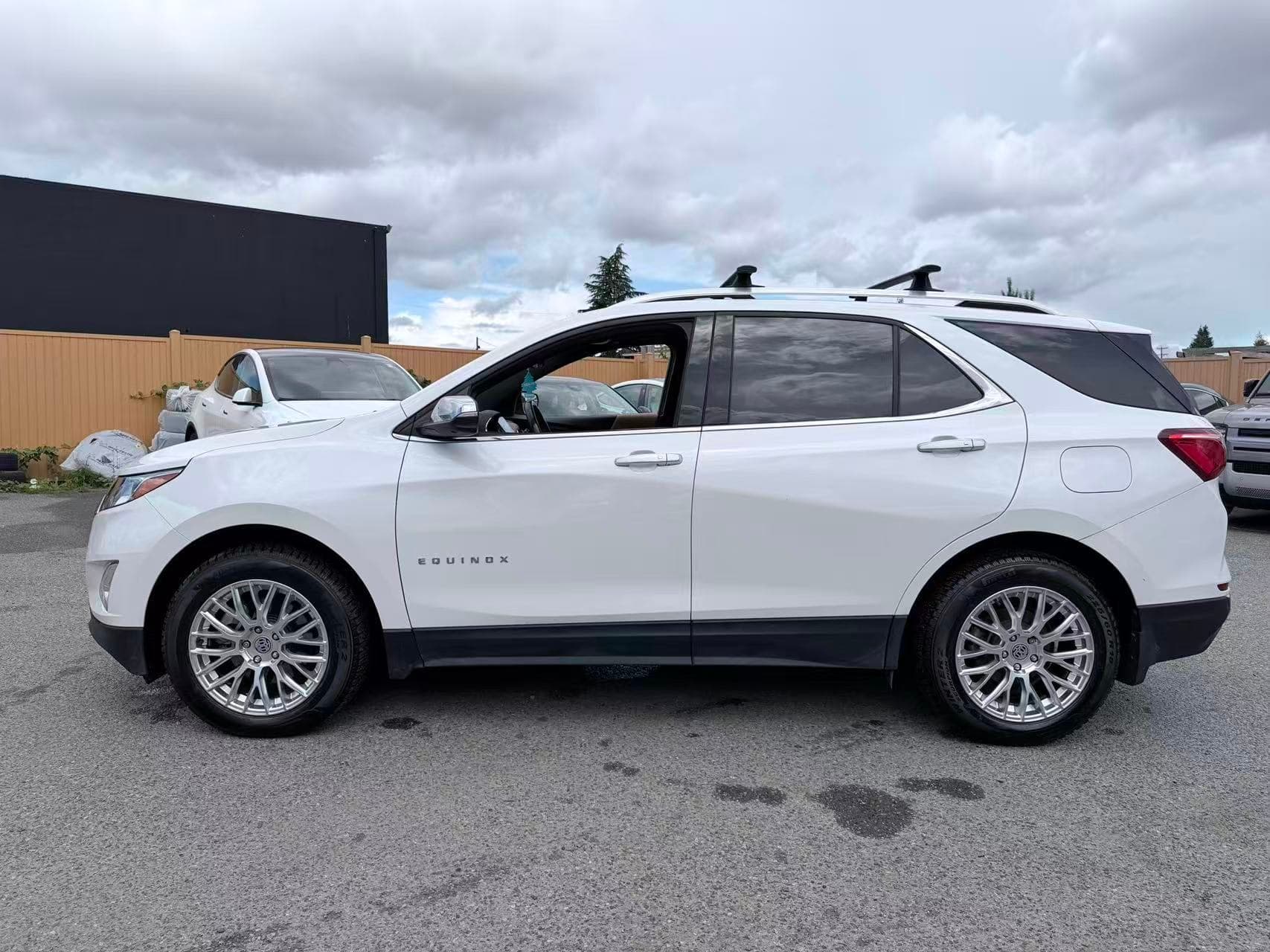 2019 Chevrolet Equinox AWD Premier w/2LZ/ CLEAN TITLE/ BC LOCAL thumbnail 8