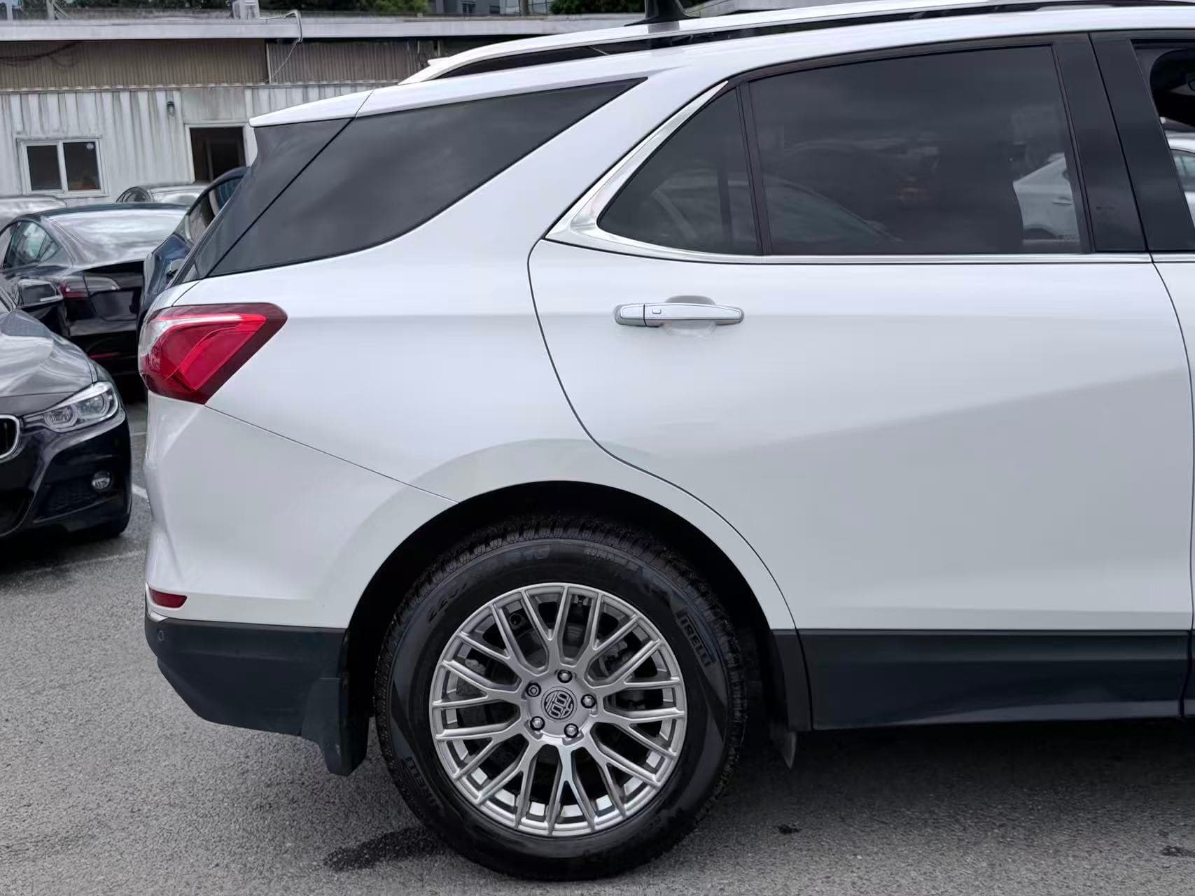 2019 Chevrolet Equinox AWD Premier w/2LZ/ CLEAN TITLE/ BC LOCAL thumbnail 25