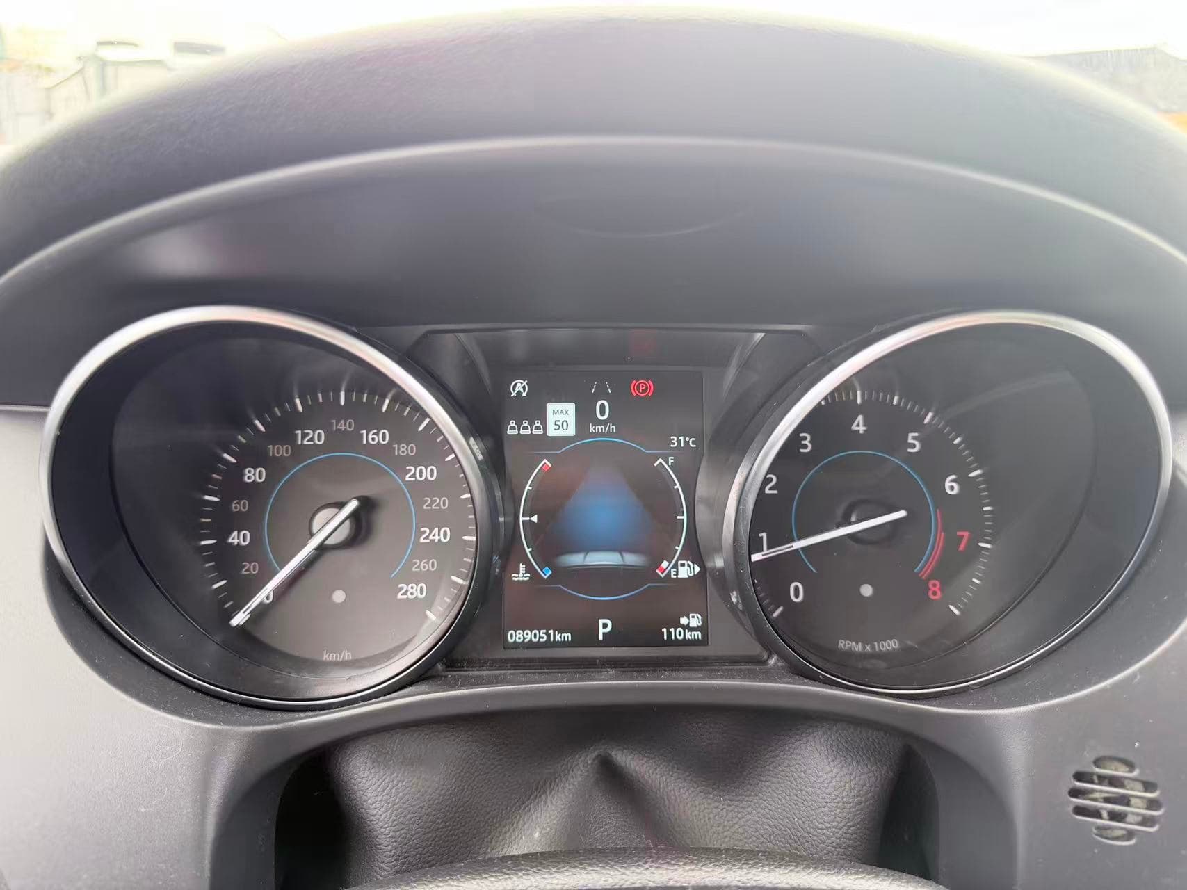 2019 Jaguar F-PACE 25t AWD Premium/ CLEAN TITLE/ BC LOCAL thumbnail 9