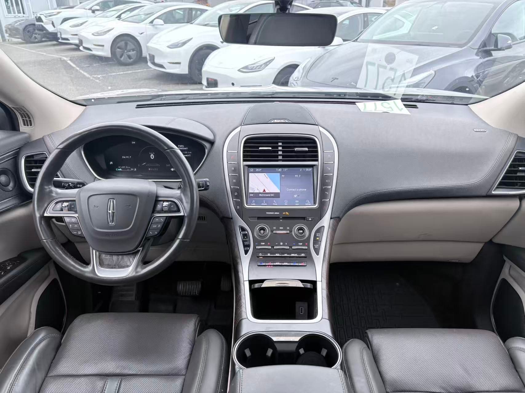 2019 Lincoln Nautilus Reserve AWD NO ACCIDENTS thumbnail 11