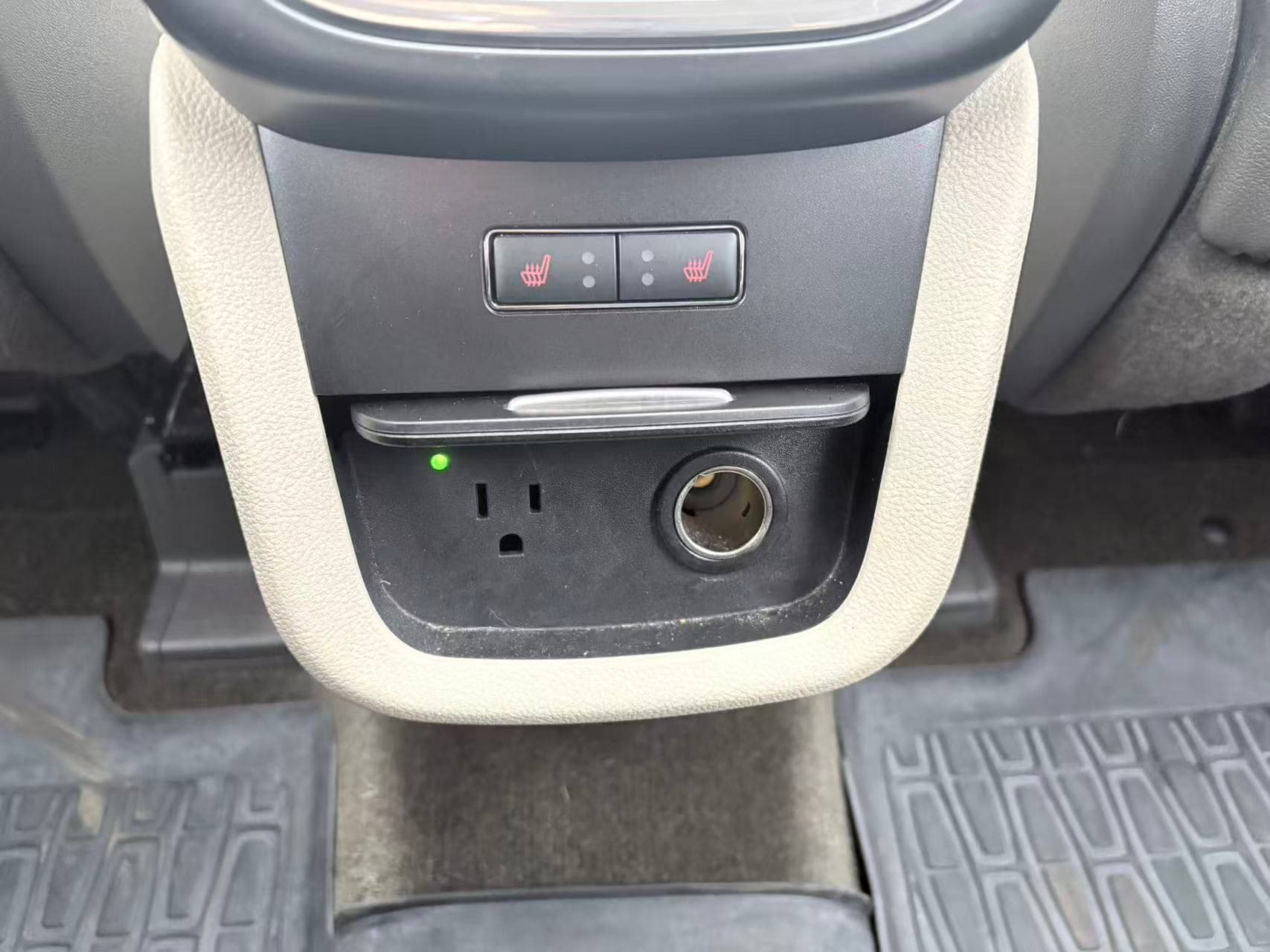 2019 Lincoln Nautilus Reserve AWD NO ACCIDENTS thumbnail 12
