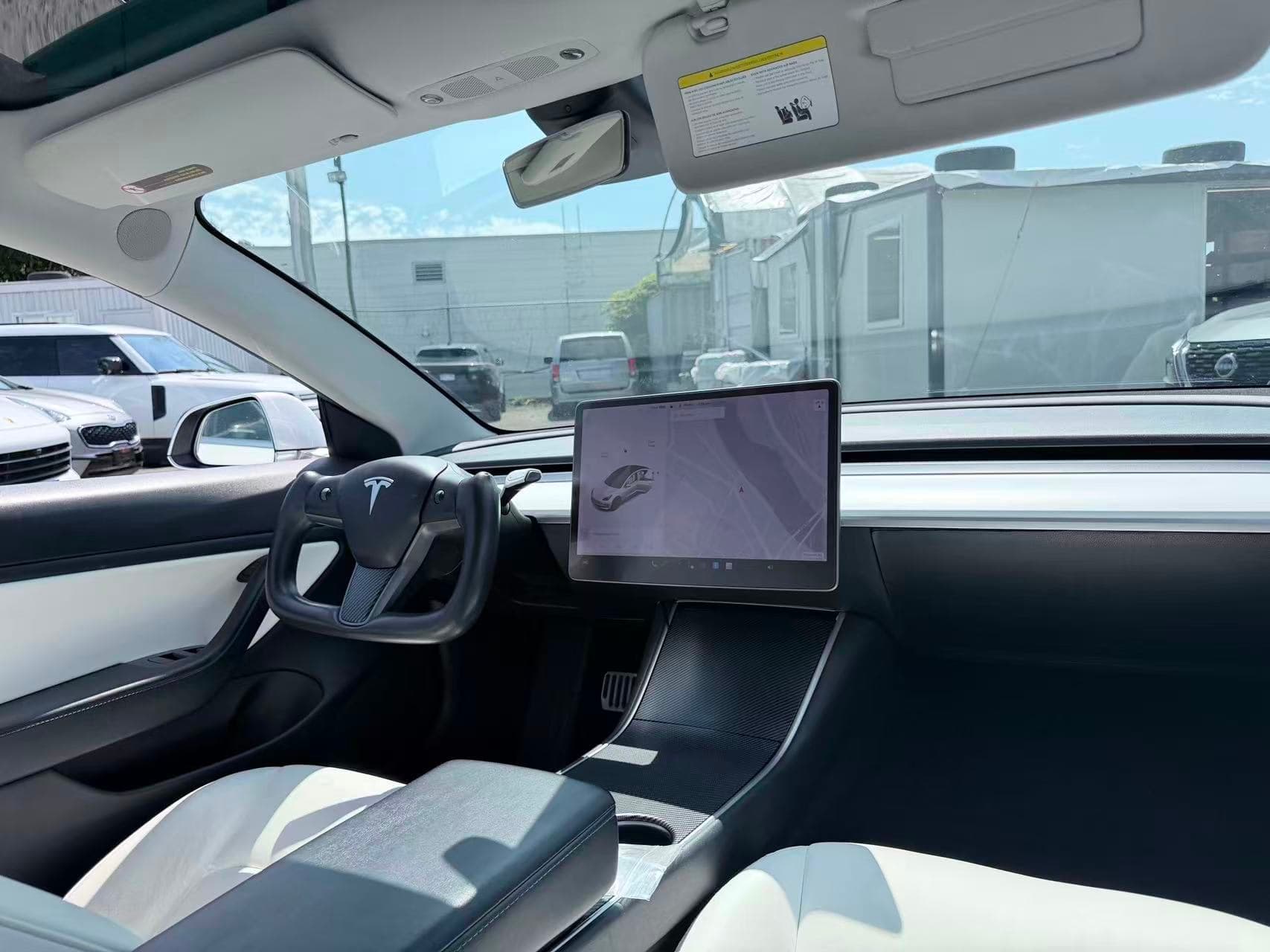 2019 Tesla Model 3 Standard Range RWD/ CLEAN TITLE/ WHITE INTERIOR/ YOKE STEERING WHEELS thumbnail 34