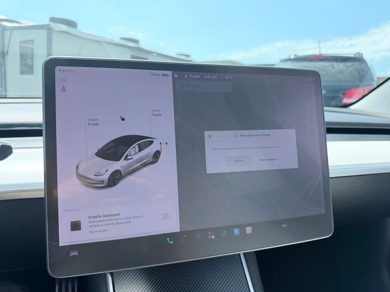 2019 Tesla Model 3 Standard Range RWD/ CLEAN TITLE/ WHITE INTERIOR/ YOKE STEERING WHEELS thumbnail 10