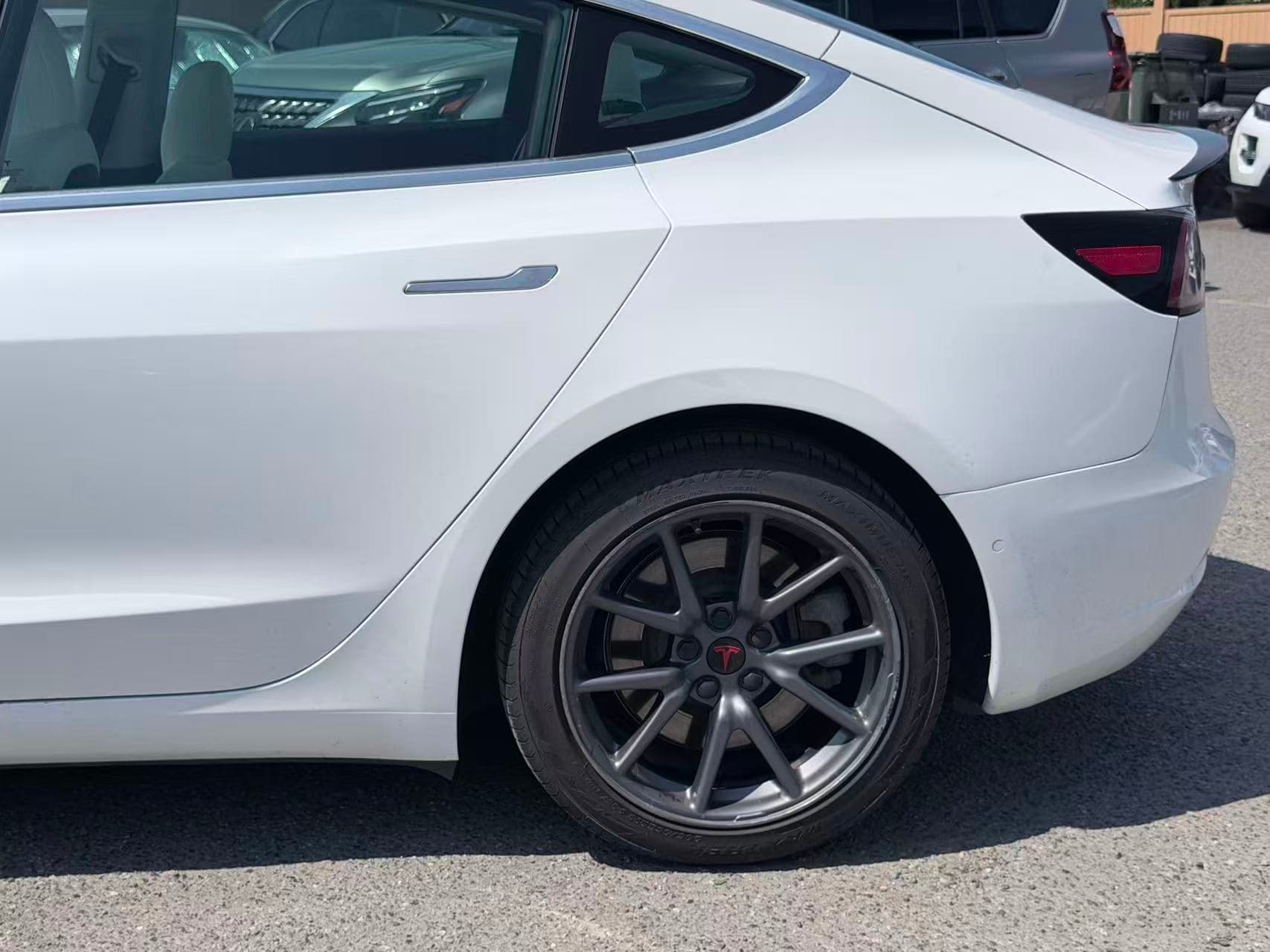 2019 Tesla Model 3 Standard Range RWD/ CLEAN TITLE/ WHITE INTERIOR/ YOKE STEERING WHEELS thumbnail 32