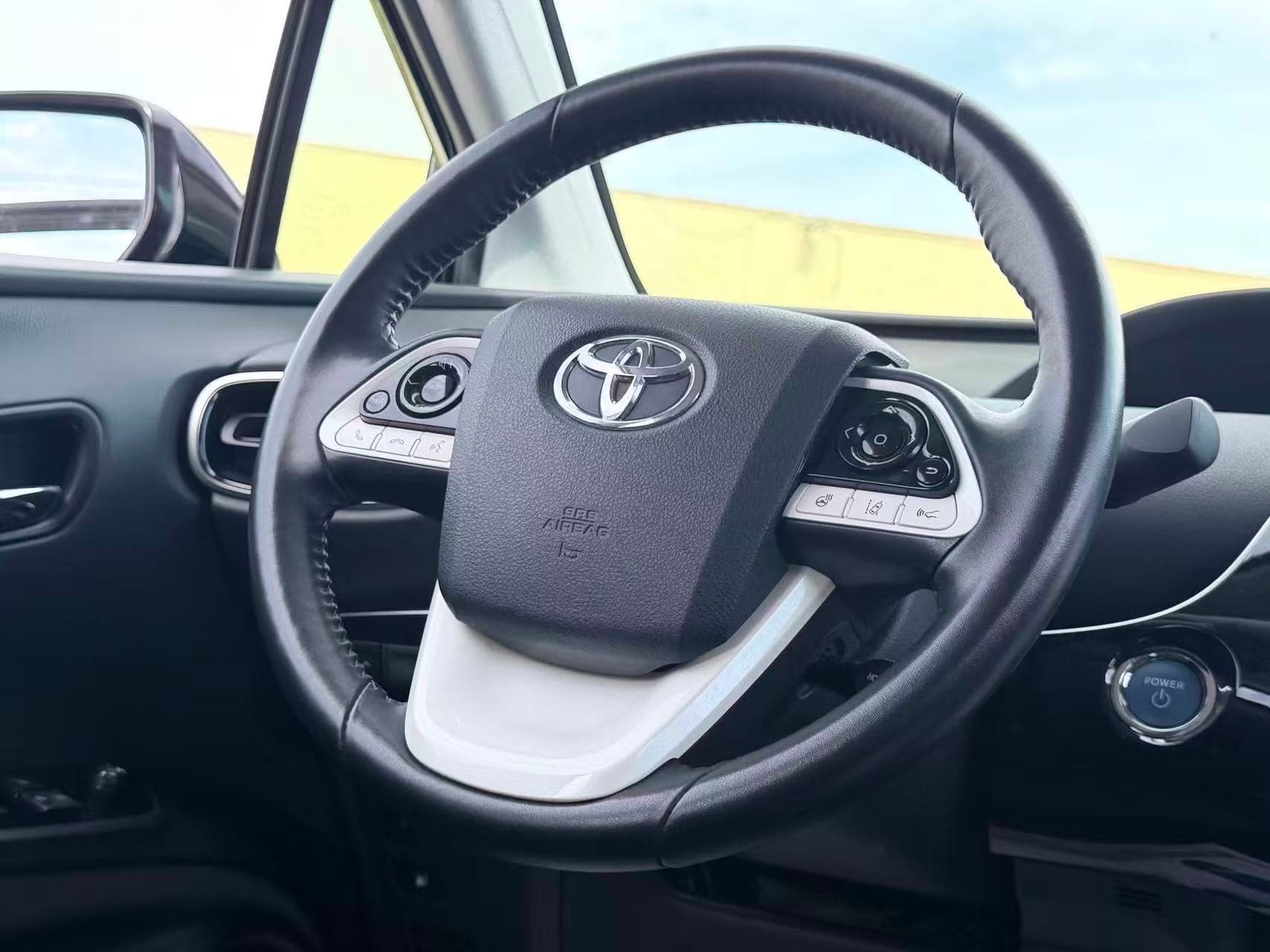 2019 Toyota Prius Prime Auto/ CLEAN TITLE/ BC LOCAL thumbnail 32