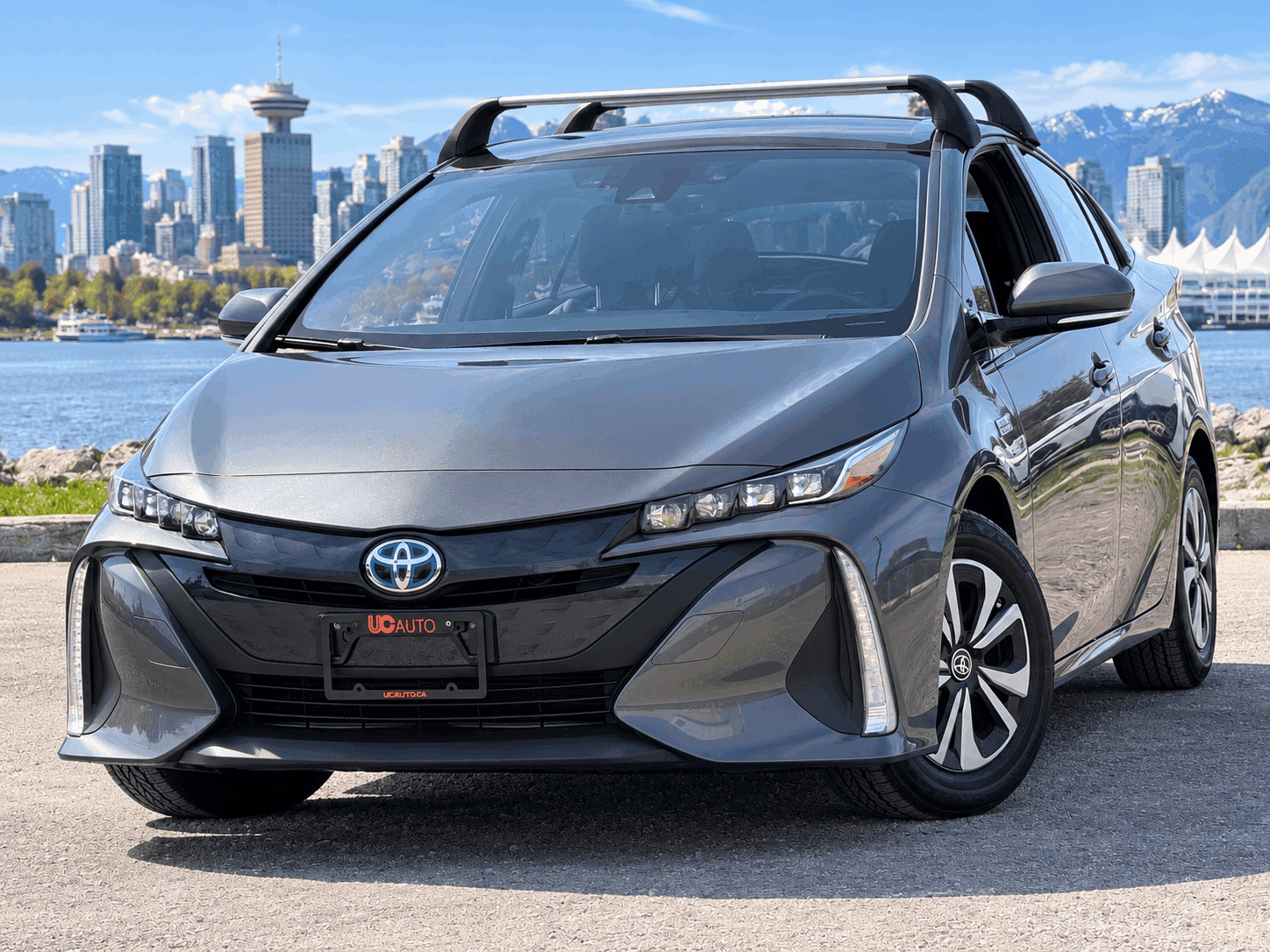 2019 Toyota Prius Prime Auto/ CLEAN TITLE/ BC LOCAL
