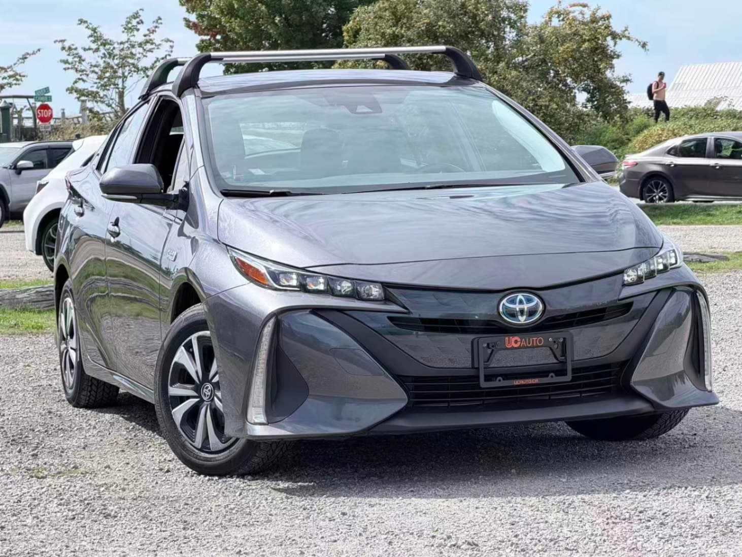 2019 Toyota Prius Prime Auto/ CLEAN TITLE/ BC LOCAL thumbnail 3