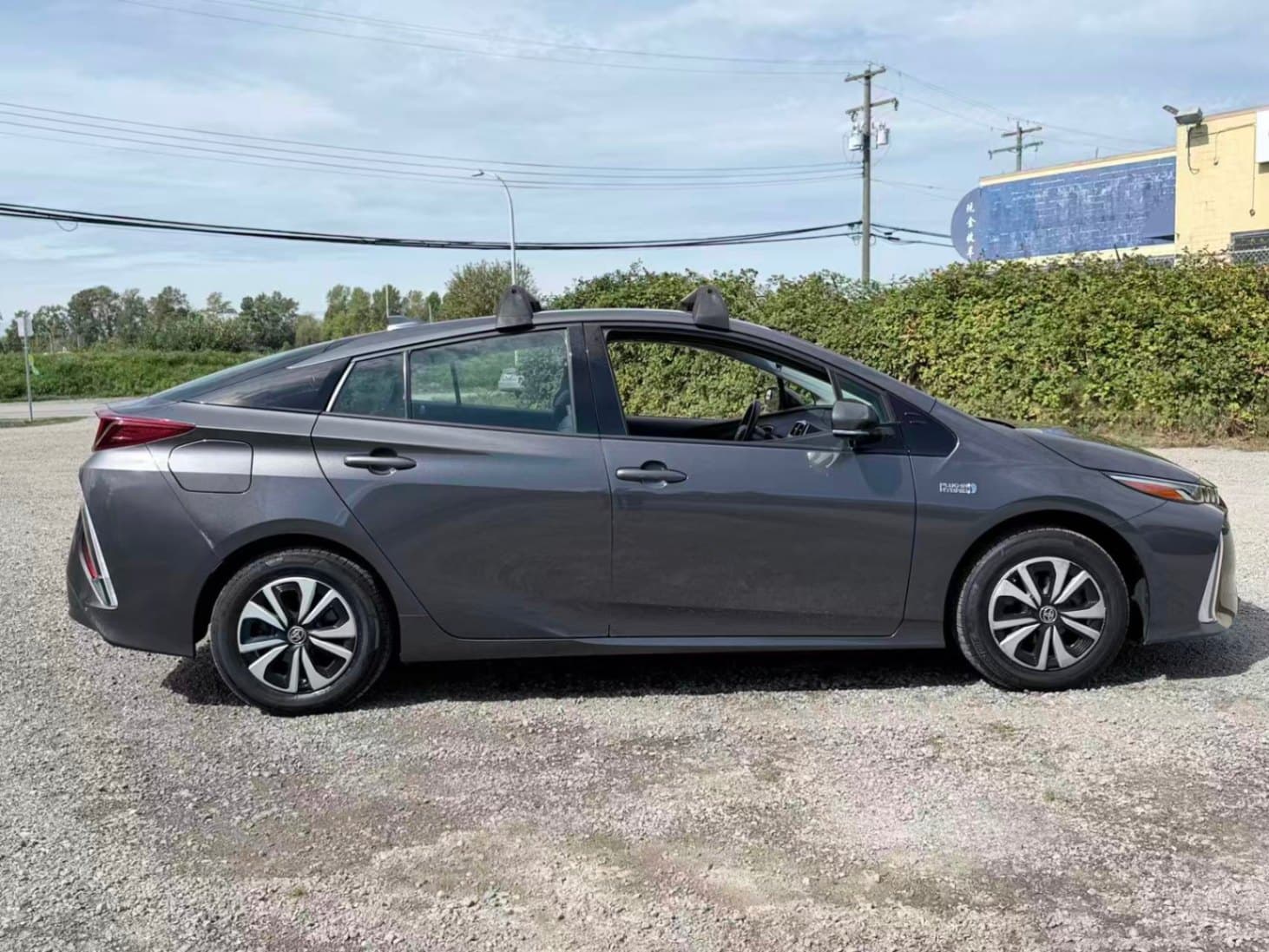 2019 Toyota Prius Prime Auto/ CLEAN TITLE/ BC LOCAL thumbnail 4