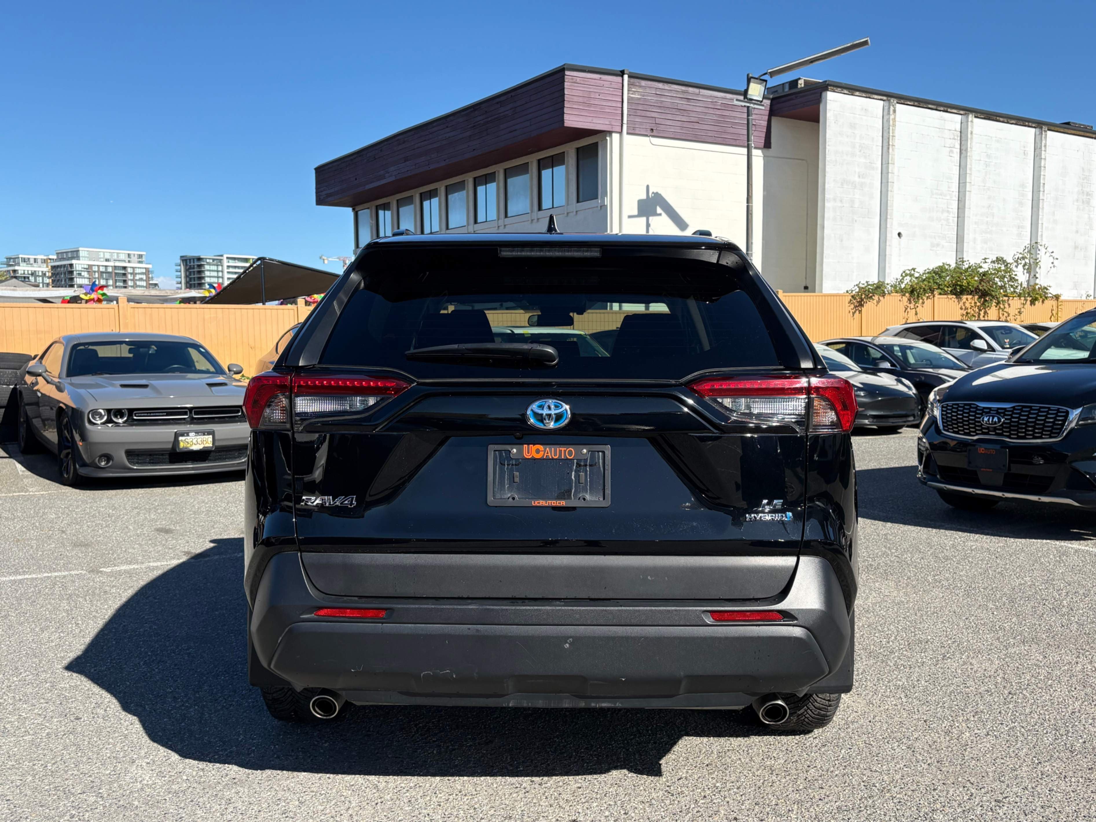 2019 Toyota RAV4 AWD Hybrid LE NO ACCIDENTS/BC LOCAL CAR thumbnail 5