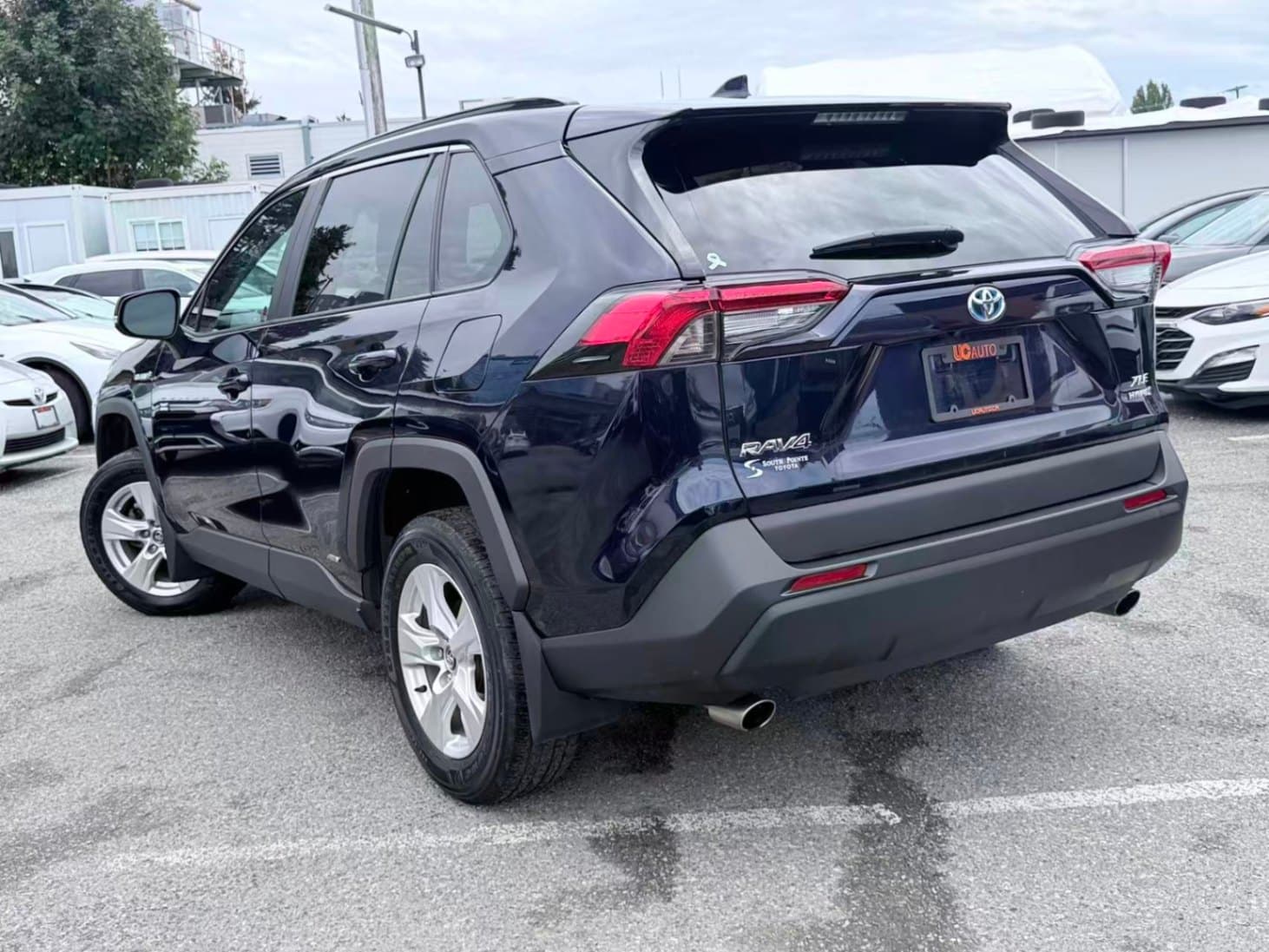 2019 Toyota RAV4 AWD Hybrid XLE/ NO ACCIDENT/ ONE OWNER thumbnail 28