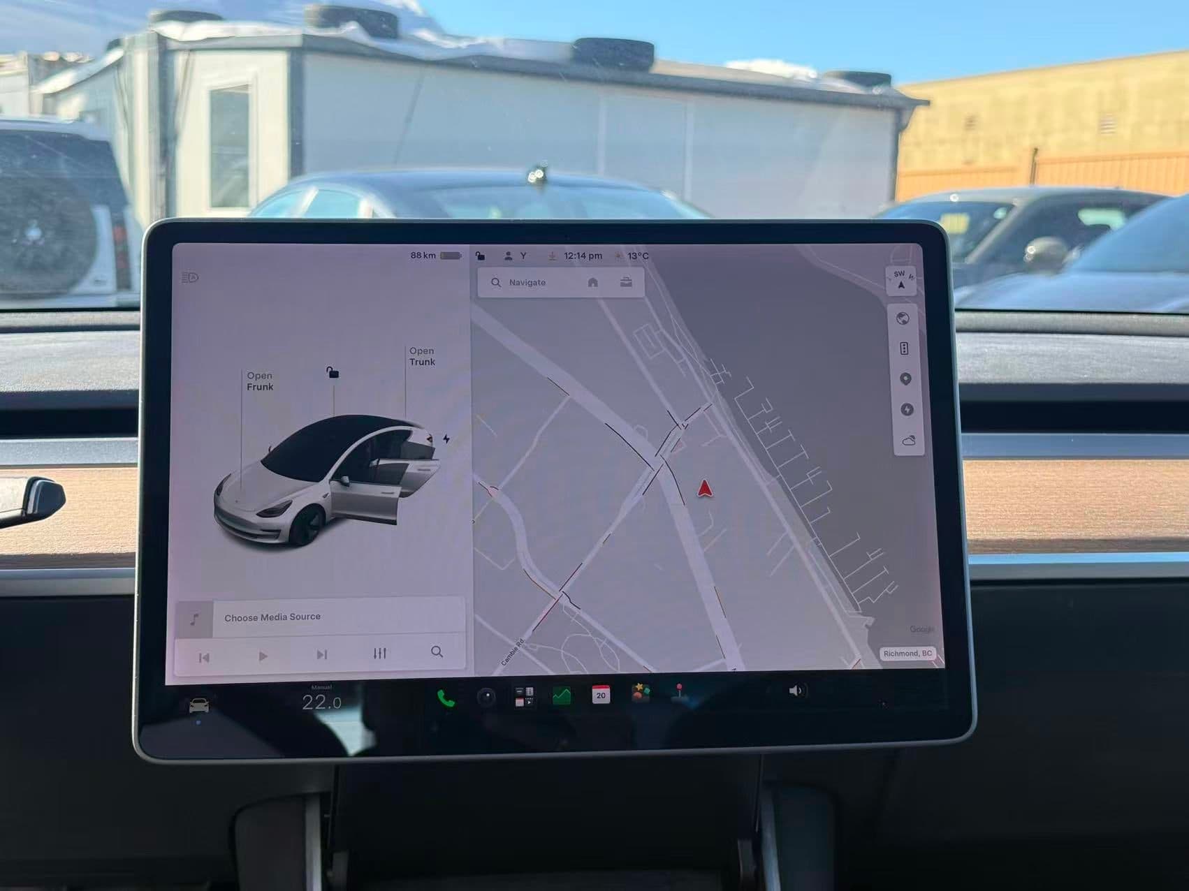 2020 Tesla Model 3 Standard Range Plus RWD NO ACCIDENTS/BC LOCAL thumbnail 18