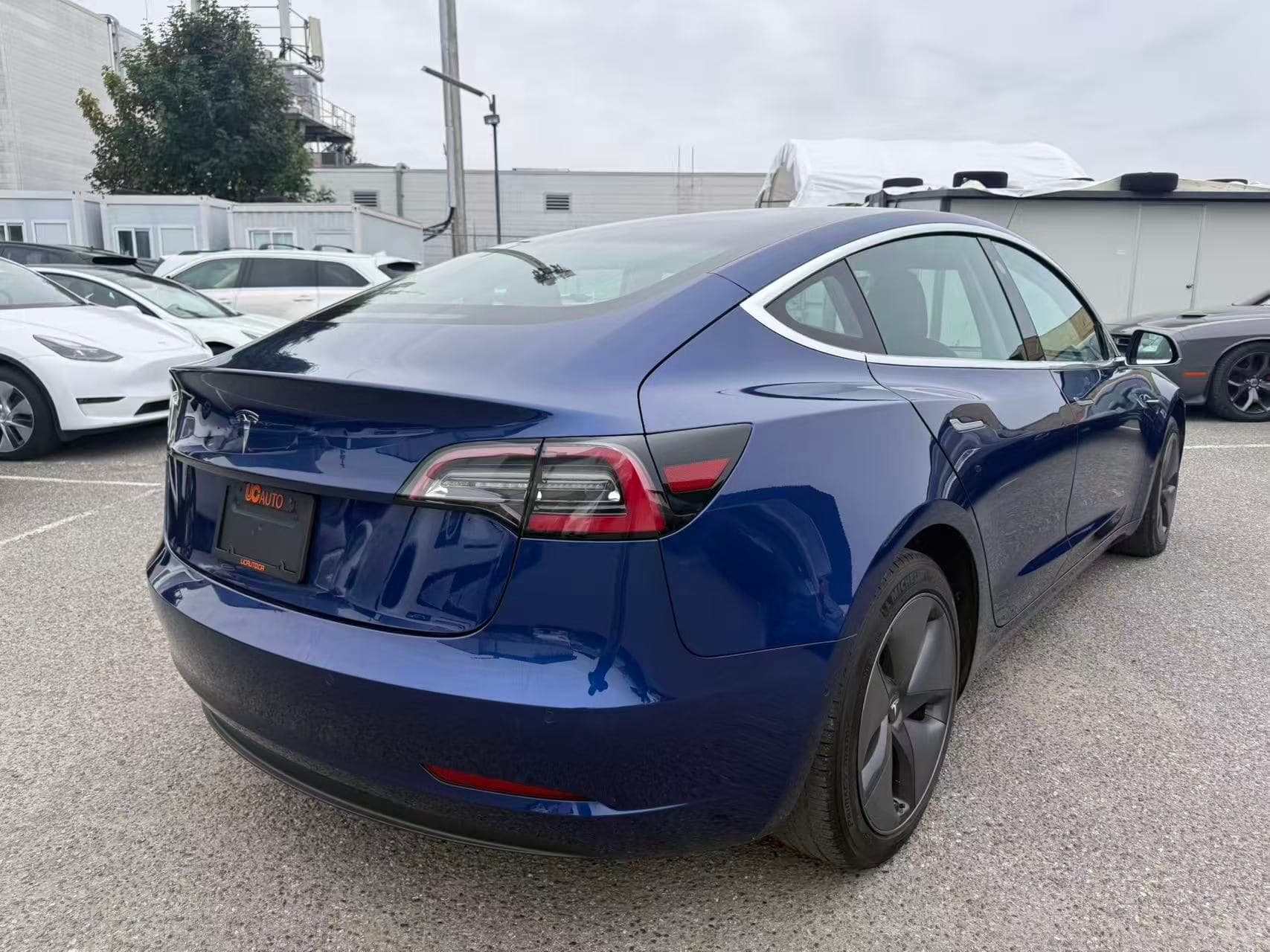 2020 Tesla Model 3 Standard Range Plus RWD thumbnail 6