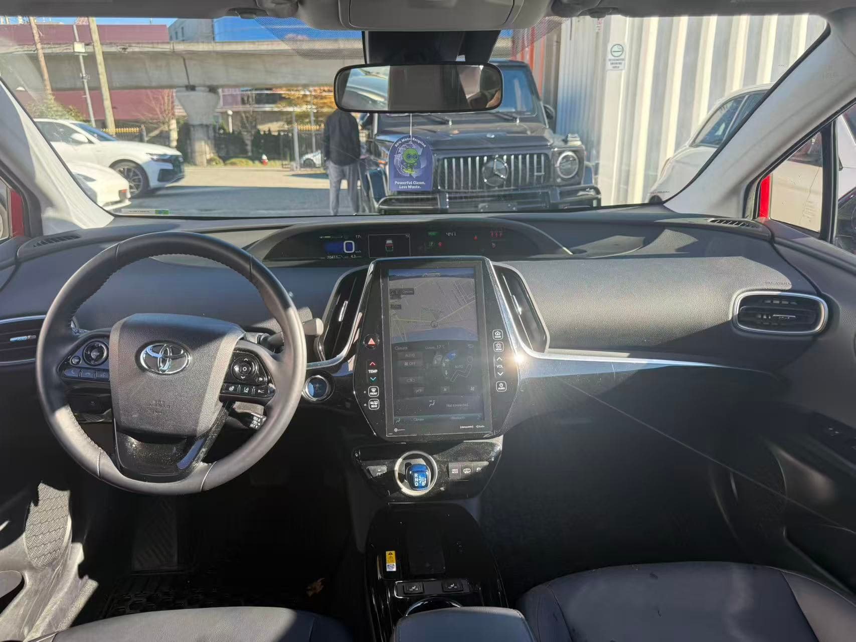 2020 Toyota Prius Prime Upgrade thumbnail 10