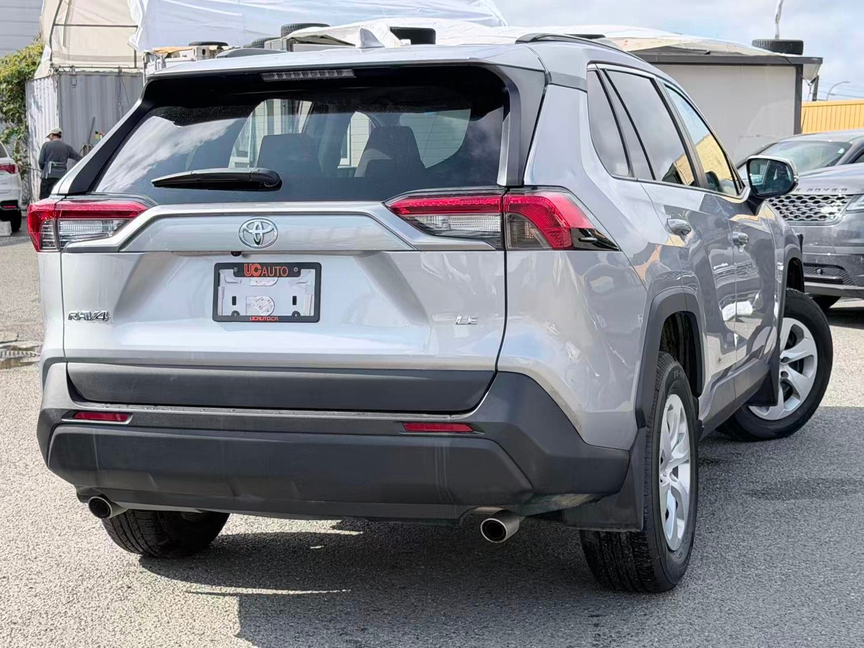 2020 Toyota RAV4 LE/ NO ACCIDENT/ HEATED SEATS thumbnail 26