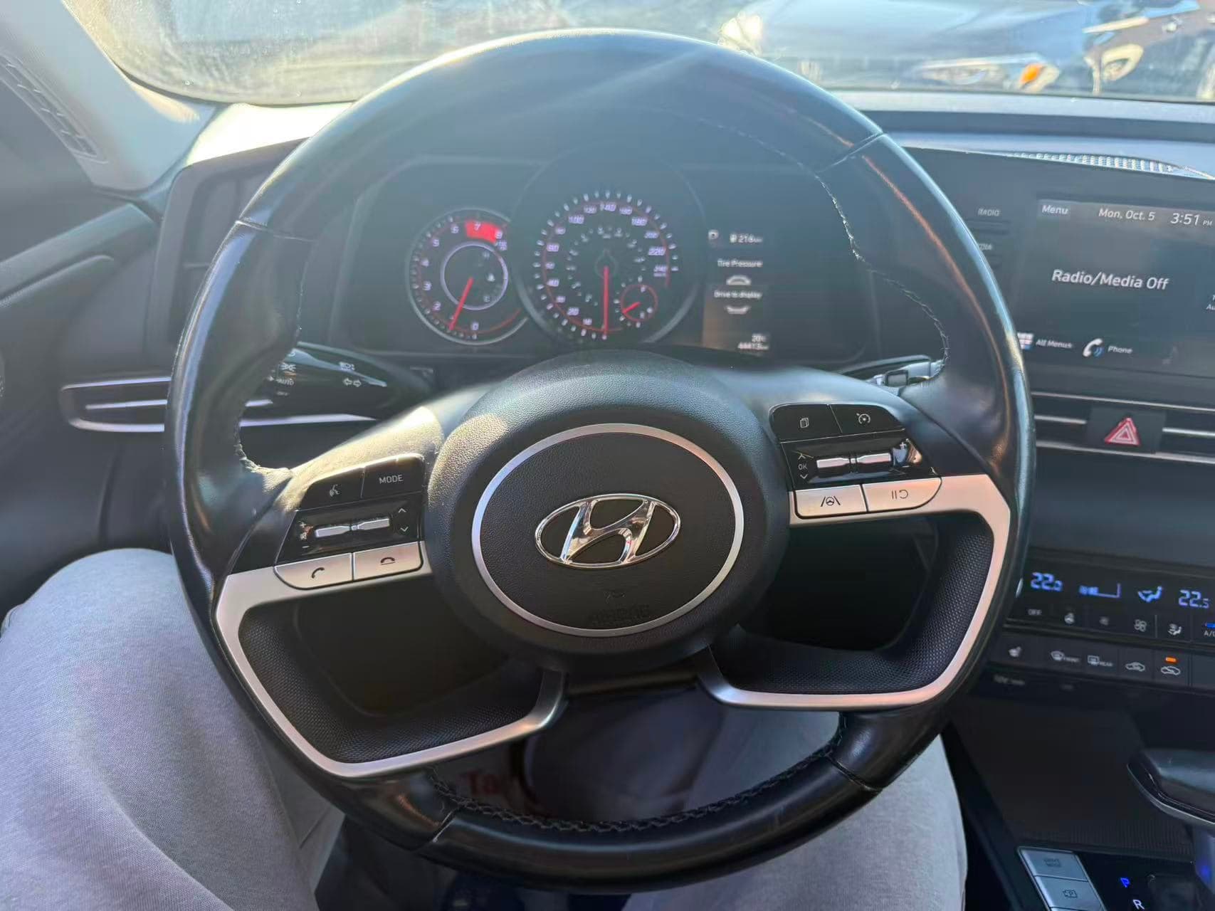 2021 Hyundai Elantra Preferred IVT w/Sun & Tech Package No Accidents/BC Local thumbnail 14