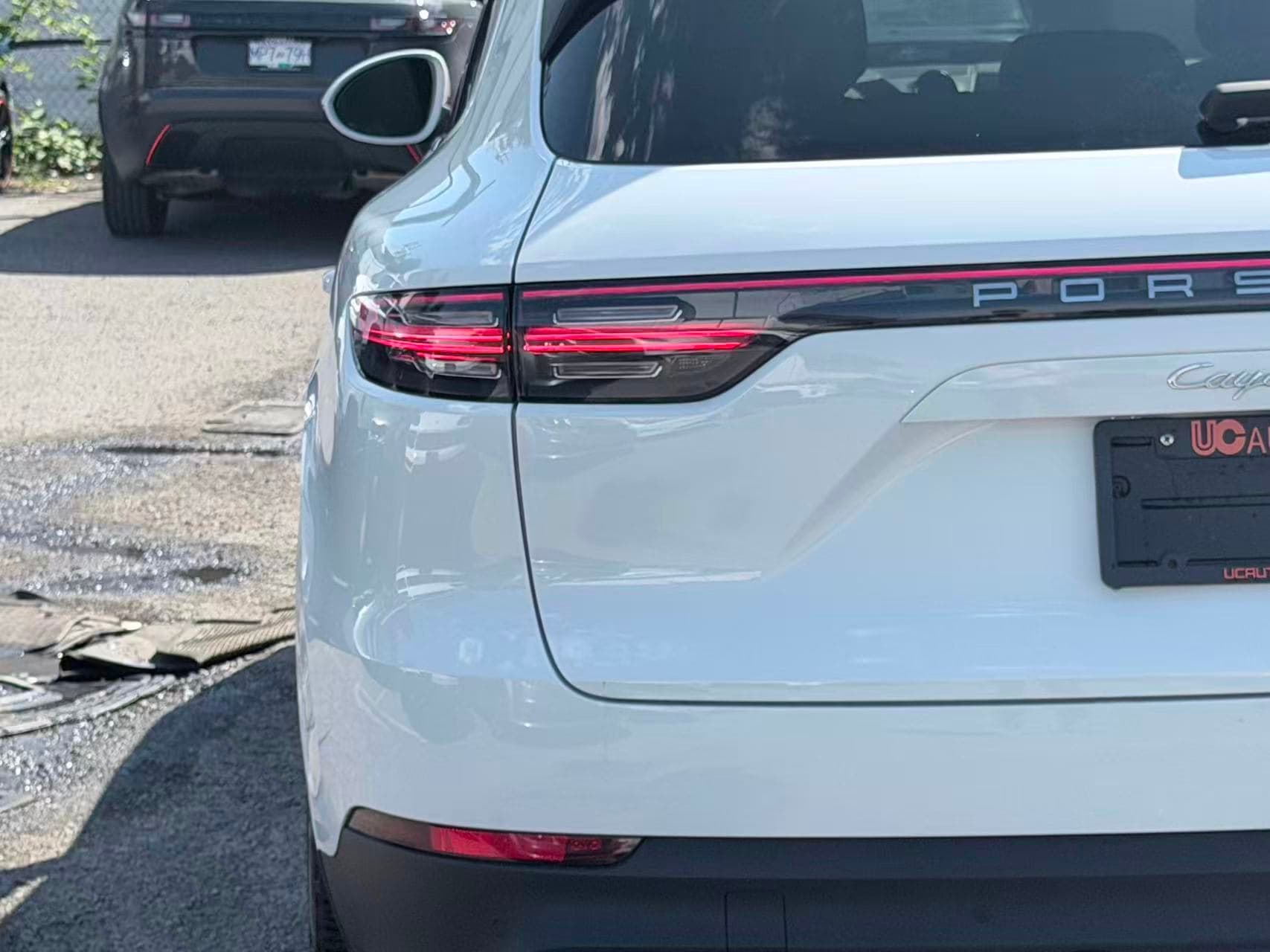 2021 Porsche Cayenne AWD/ PREMIUM PLUS/ CLEAN TITLE/ BC LOCAL thumbnail 26