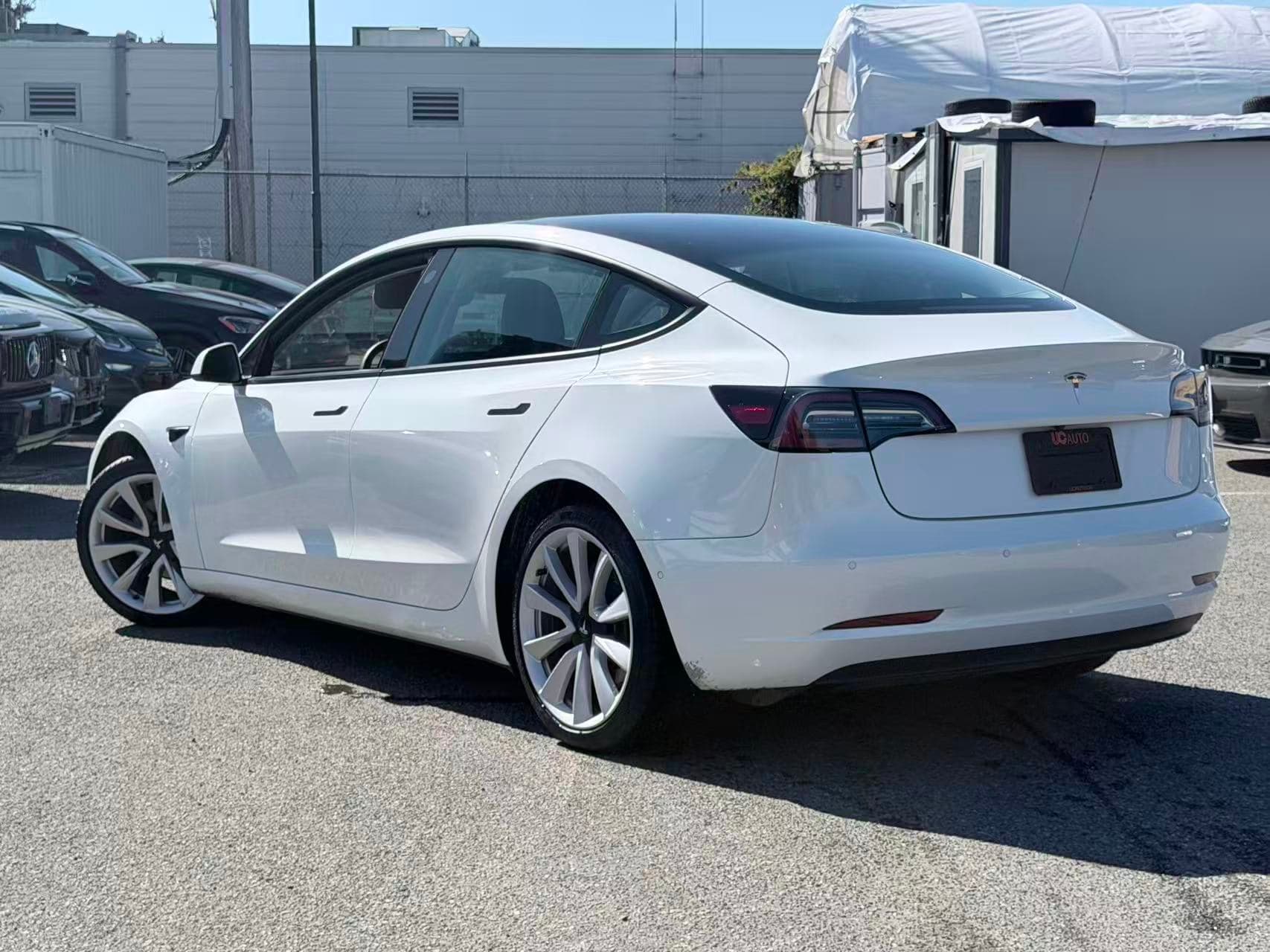 2021 Tesla Model 3 Standard Range Plus RWD/ NO ACCIDENT/ BC LOCAL thumbnail 7