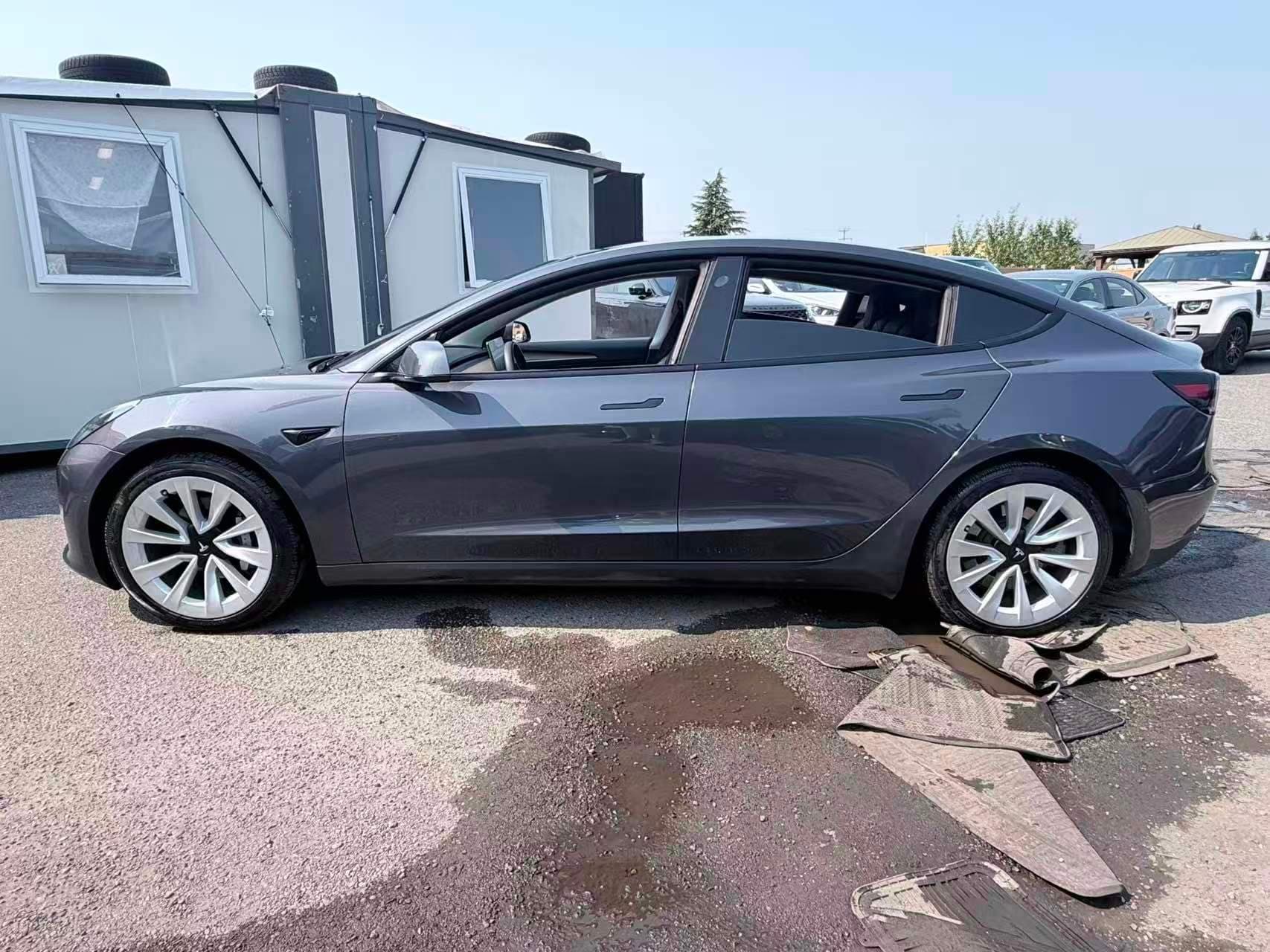 2021 Tesla Model 3 Standard Range Plus/ CLEAN TITLE/ BC LOCAL thumbnail 8