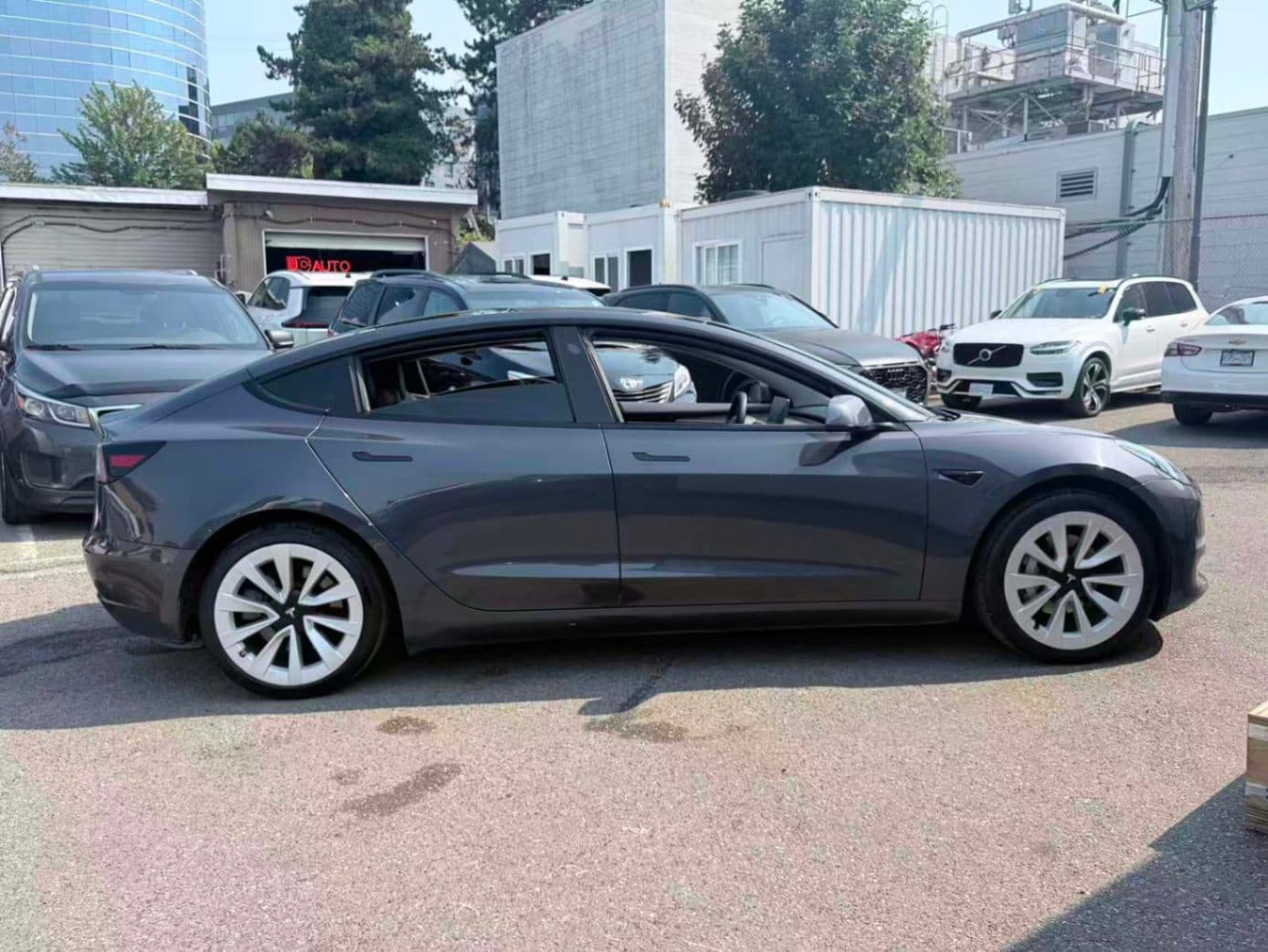 2021 Tesla Model 3 Standard Range Plus/ CLEAN TITLE/ BC LOCAL thumbnail 4