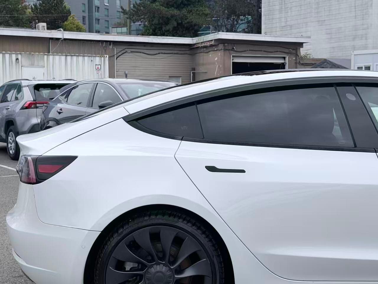 2021 Tesla Model 3 Standard Range Plus RWD/ CLEAN TITLE/ PERFORMANCE WHEEL/ YOKE STEERING WHEEL thumbnail 25