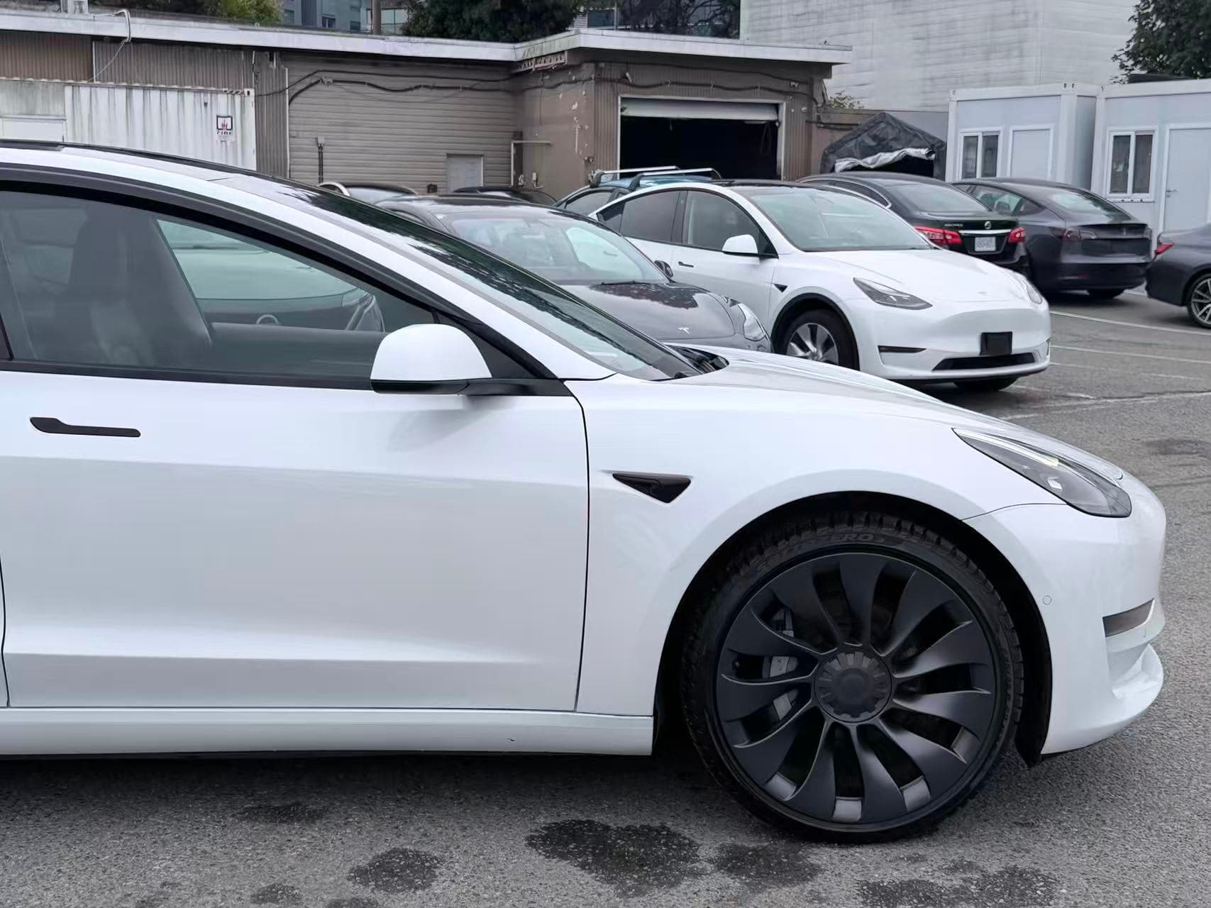 2021 Tesla Model 3 Standard Range Plus RWD/ CLEAN TITLE/ PERFORMANCE WHEEL/ YOKE STEERING WHEEL thumbnail 26